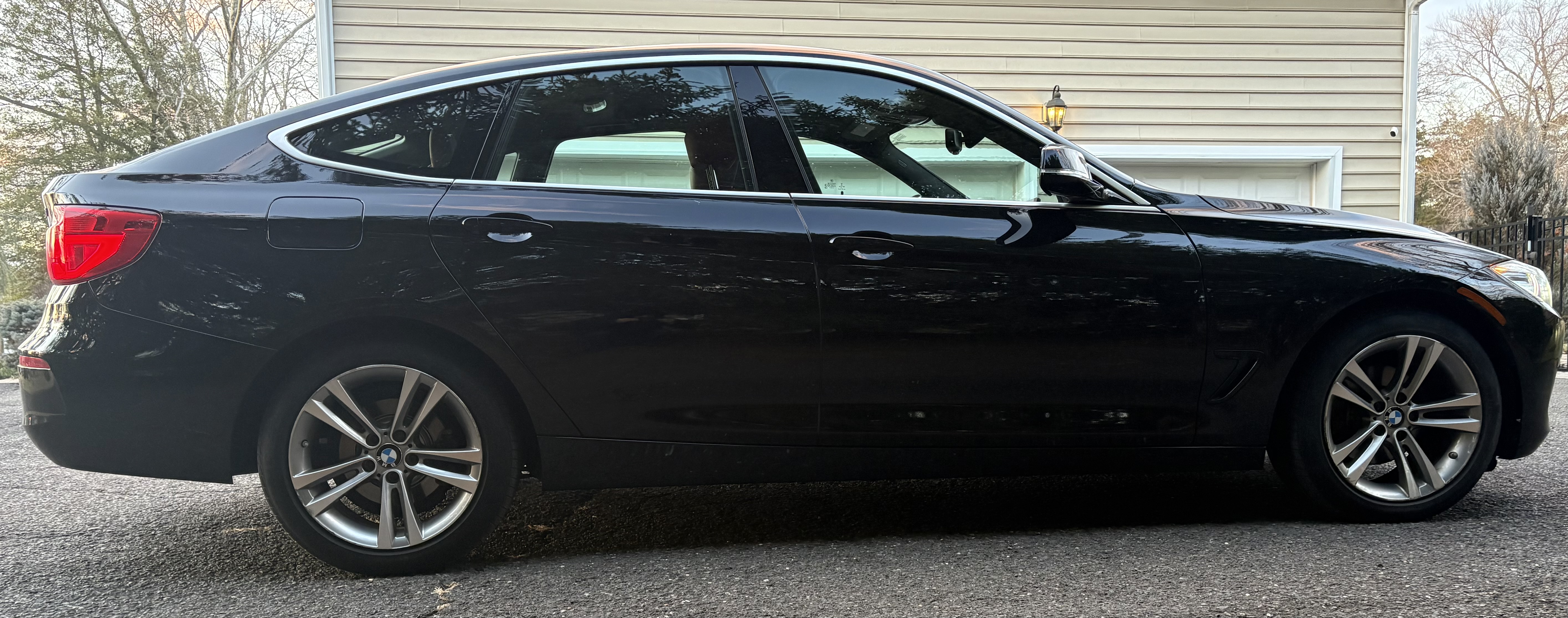 2017 BMW 330i Gran Turismo xDrive
