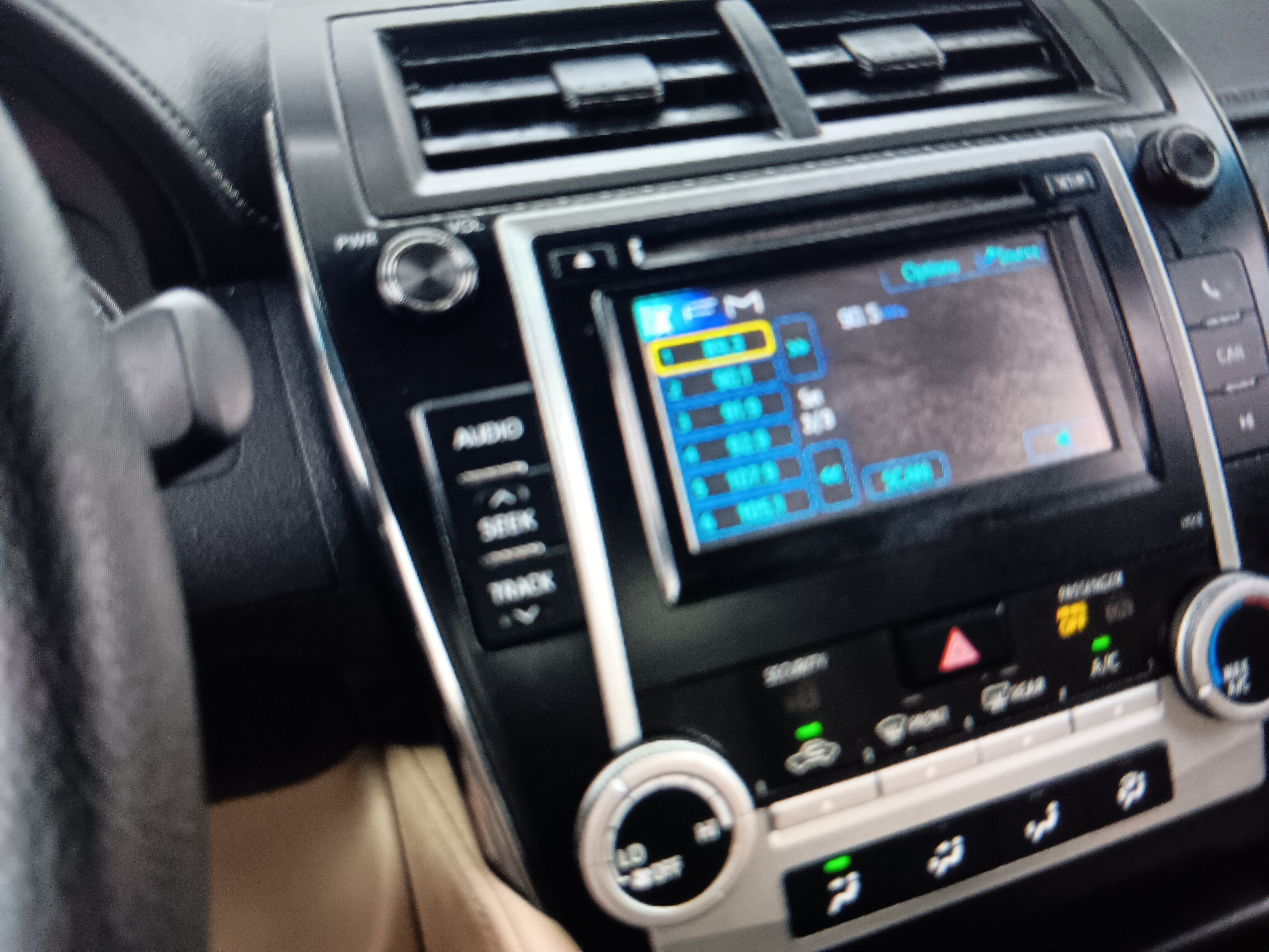 2011 Toyota Camry LE