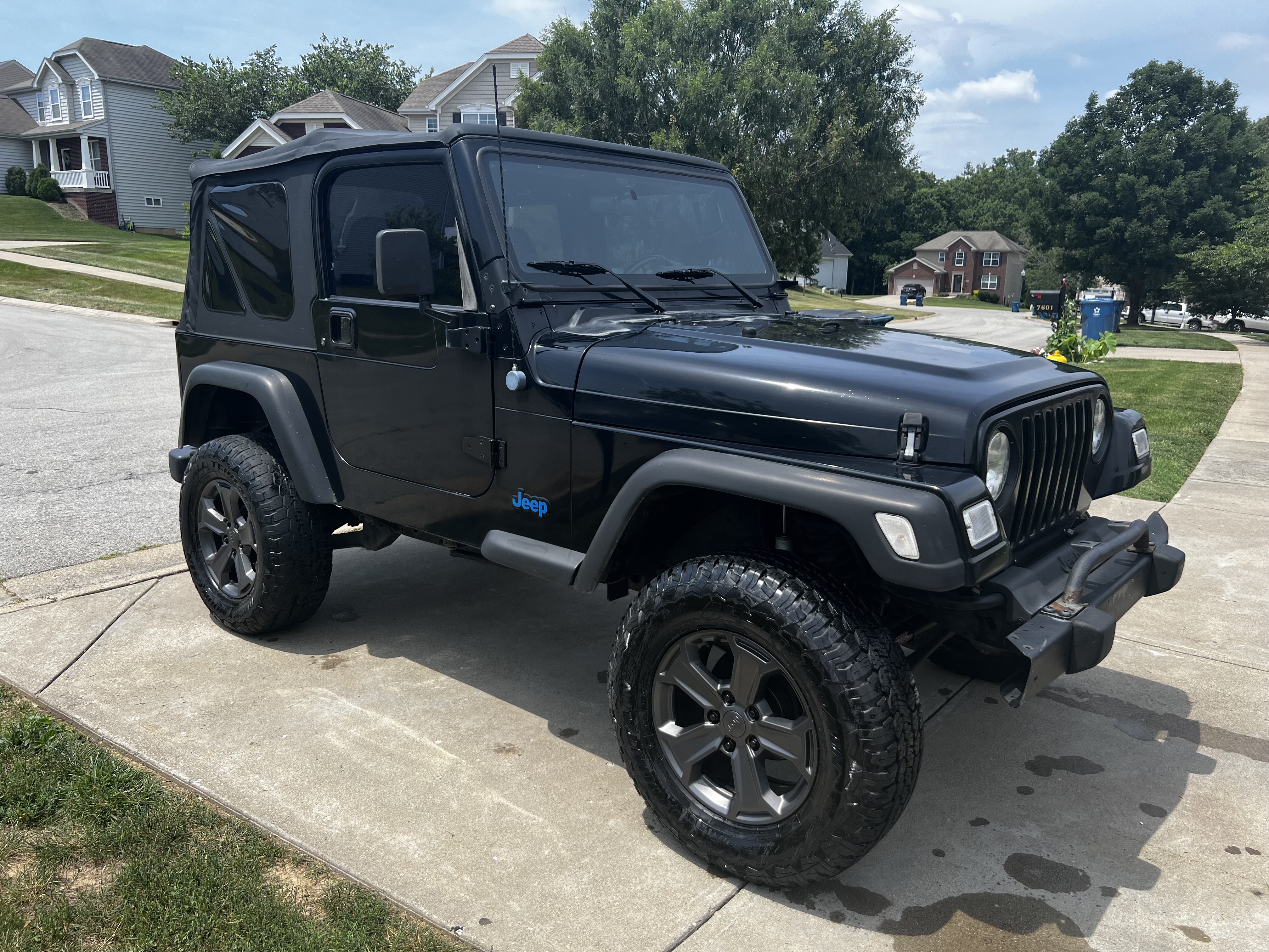 Used 2000 Jeep Wrangler Sport