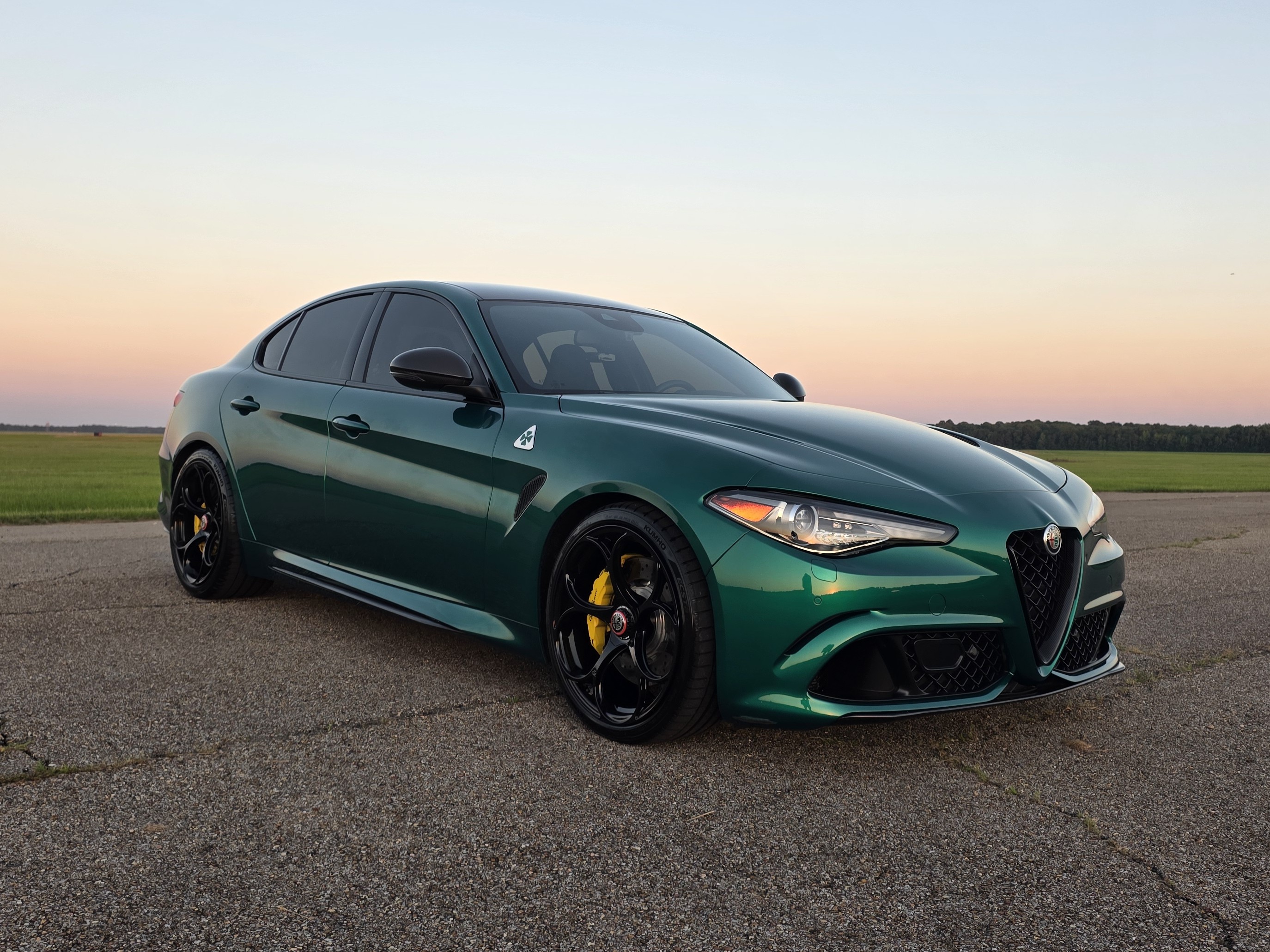 Used 2023 Alfa Romeo Giulia Quadrifoglio for Sale - Kelley Blue Book
