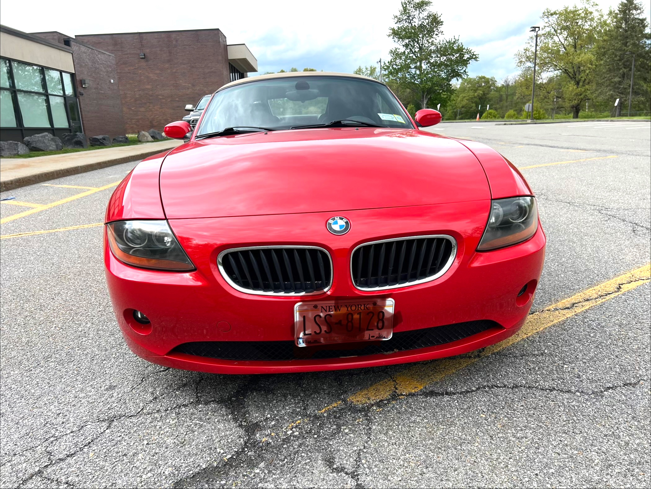 Used 2004 BMW Z4 2.5i