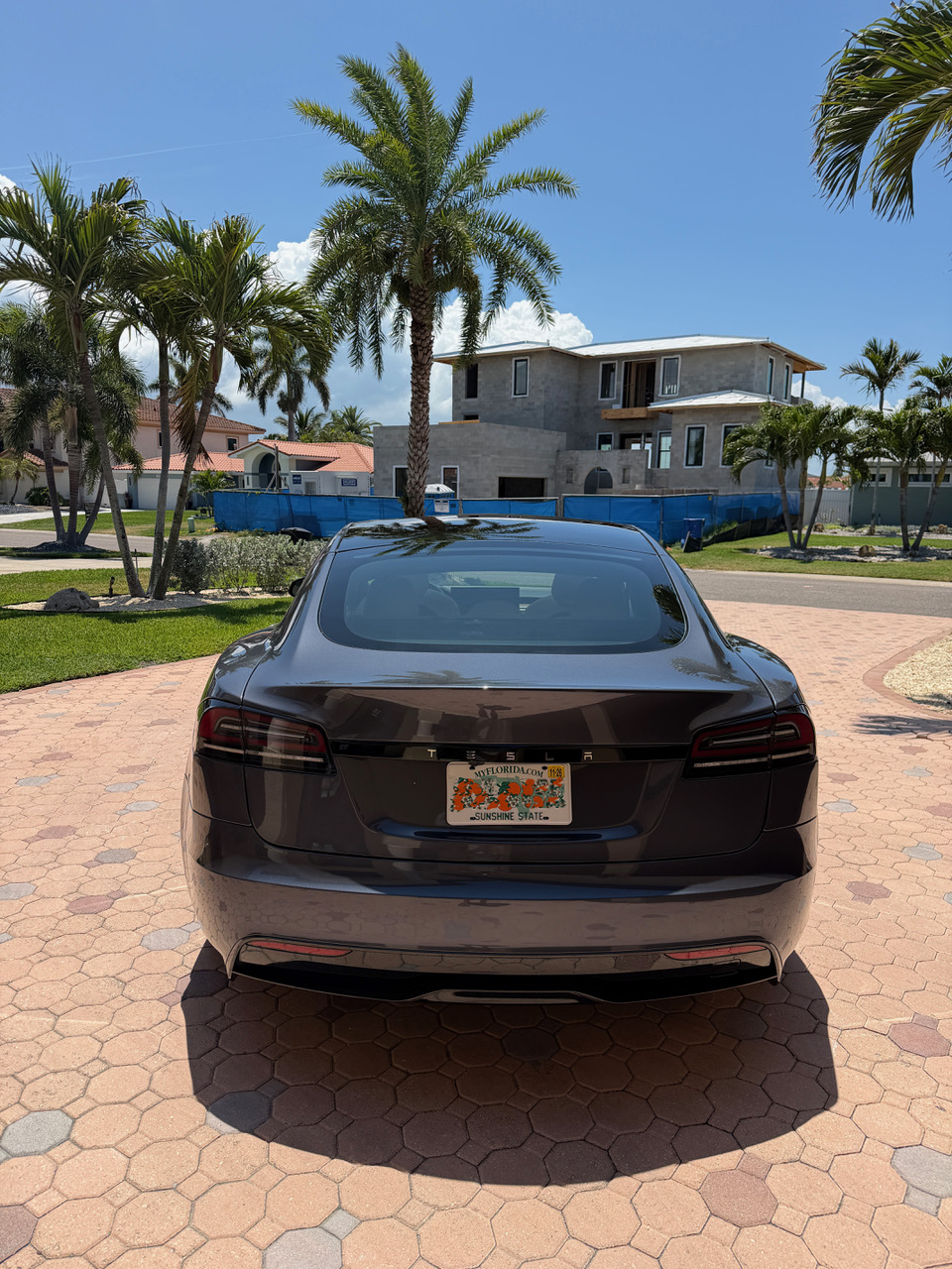 2023 Tesla Model S Standard Range