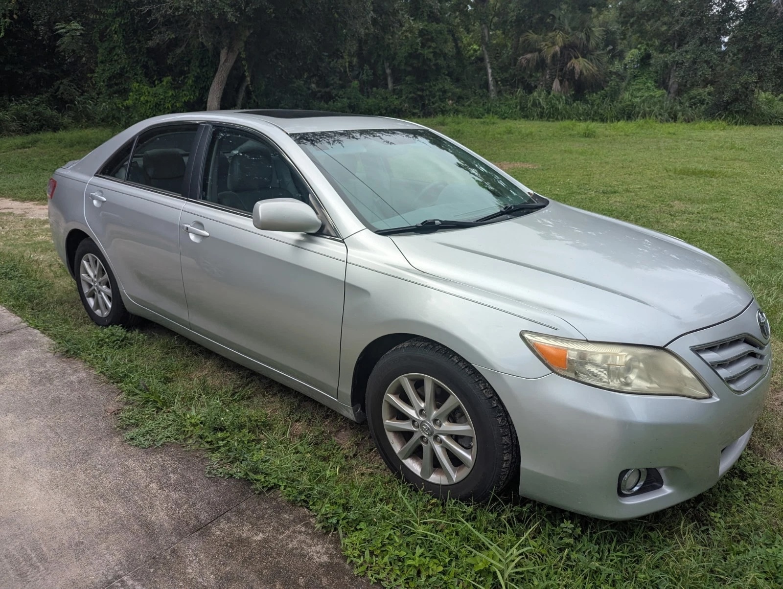 2010 Toyota Camry XLE