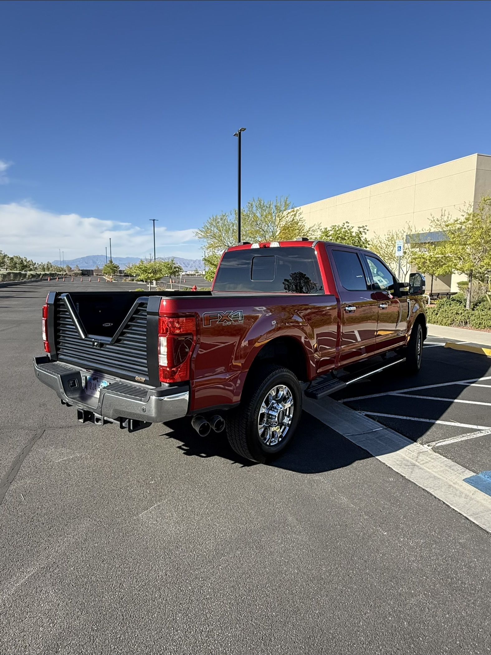 2020 Ford F350 Lariat