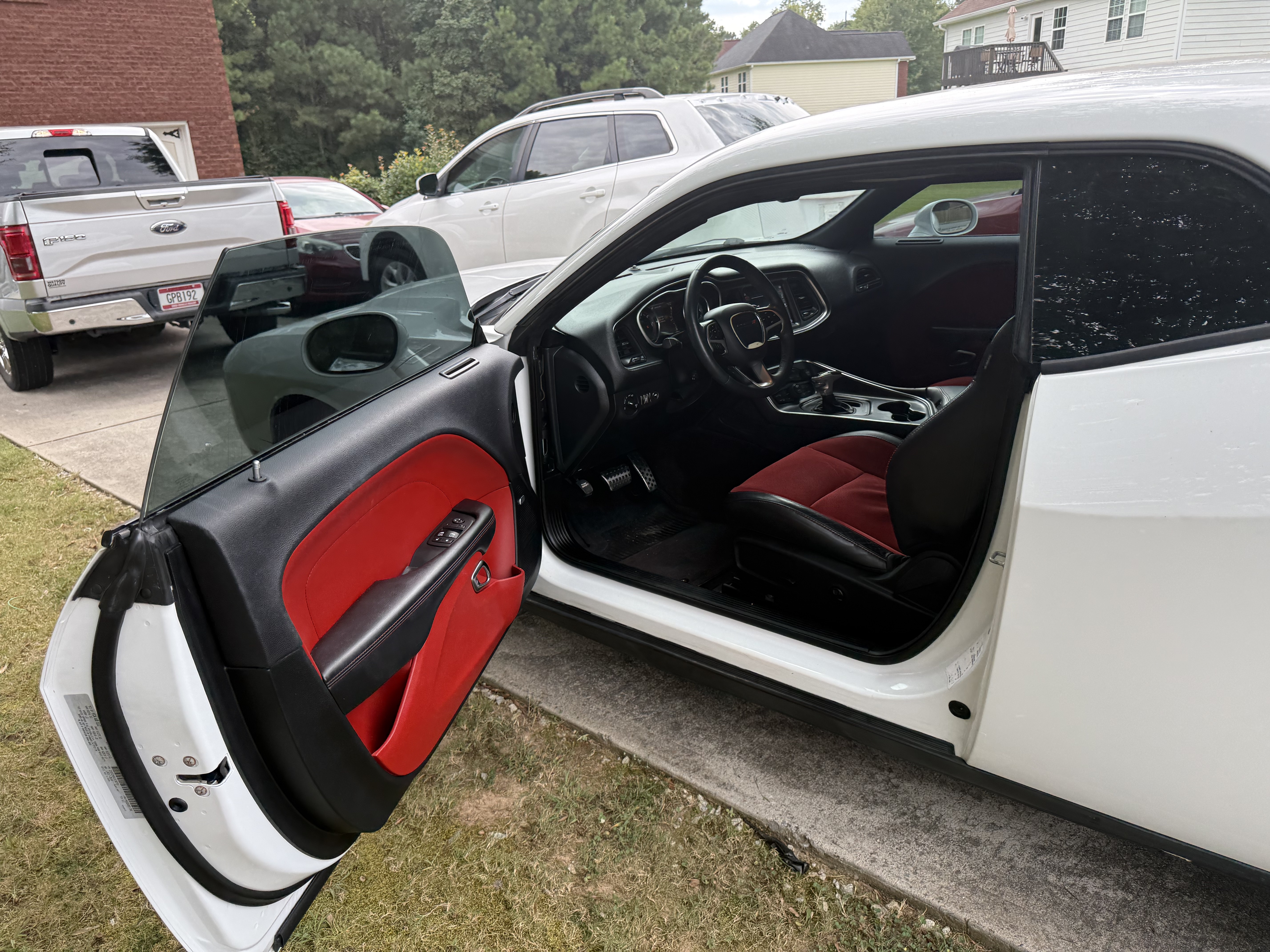 2018 Dodge Challenger SXT Plus