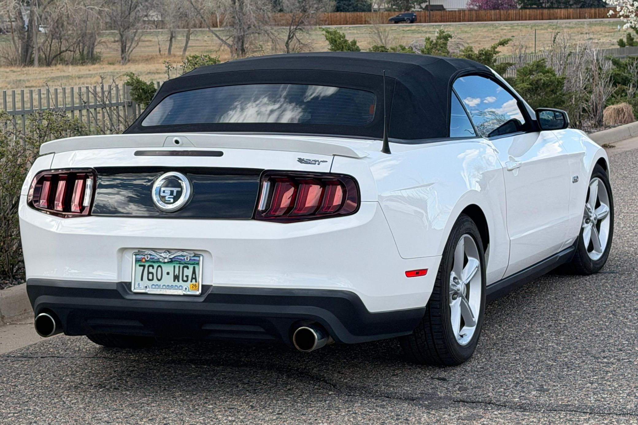 2011 Ford Mustang GT Premium
