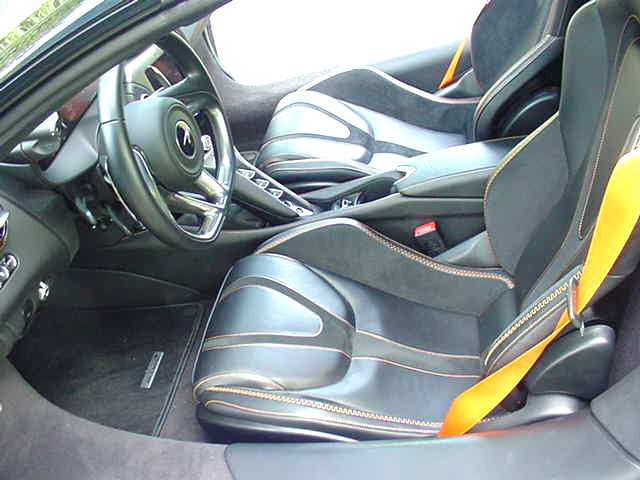 Used 2024 McLaren 750S Spider photo 7