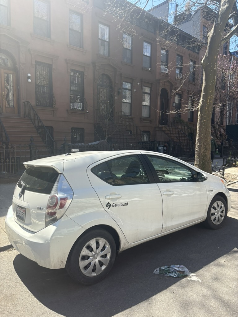 2014 Toyota Prius C Two