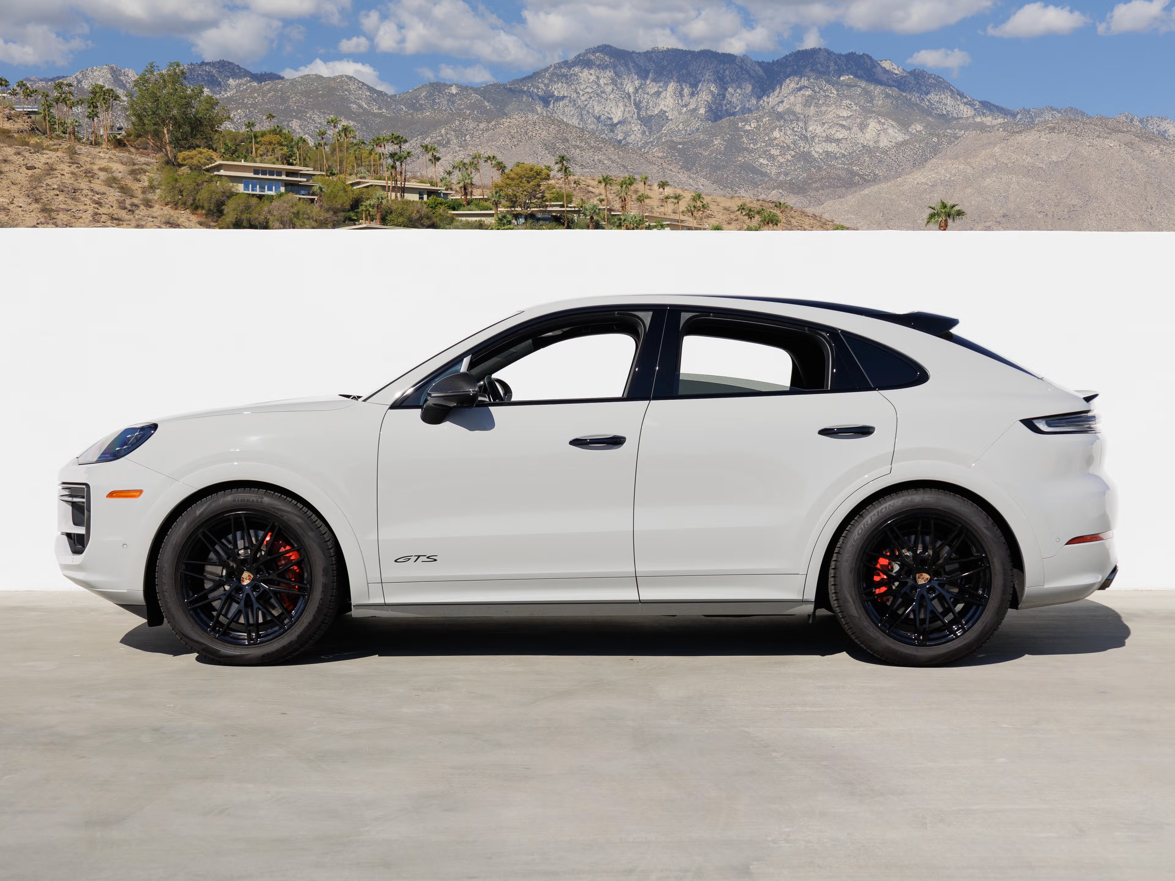 Used 2025 Porsche Cayenne GTS