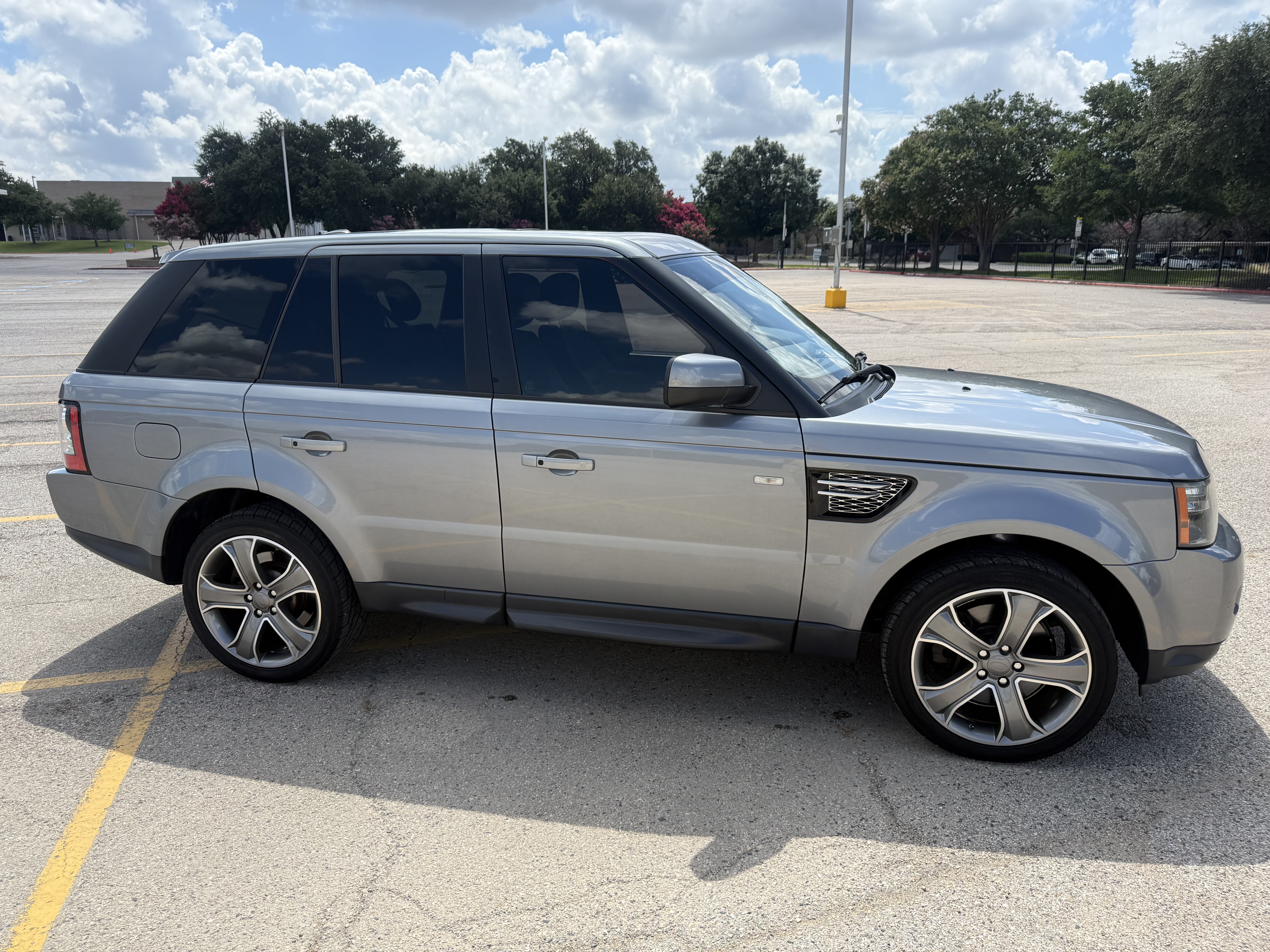 Used 2012 Land Rover Range Rover Sport HSE LUX