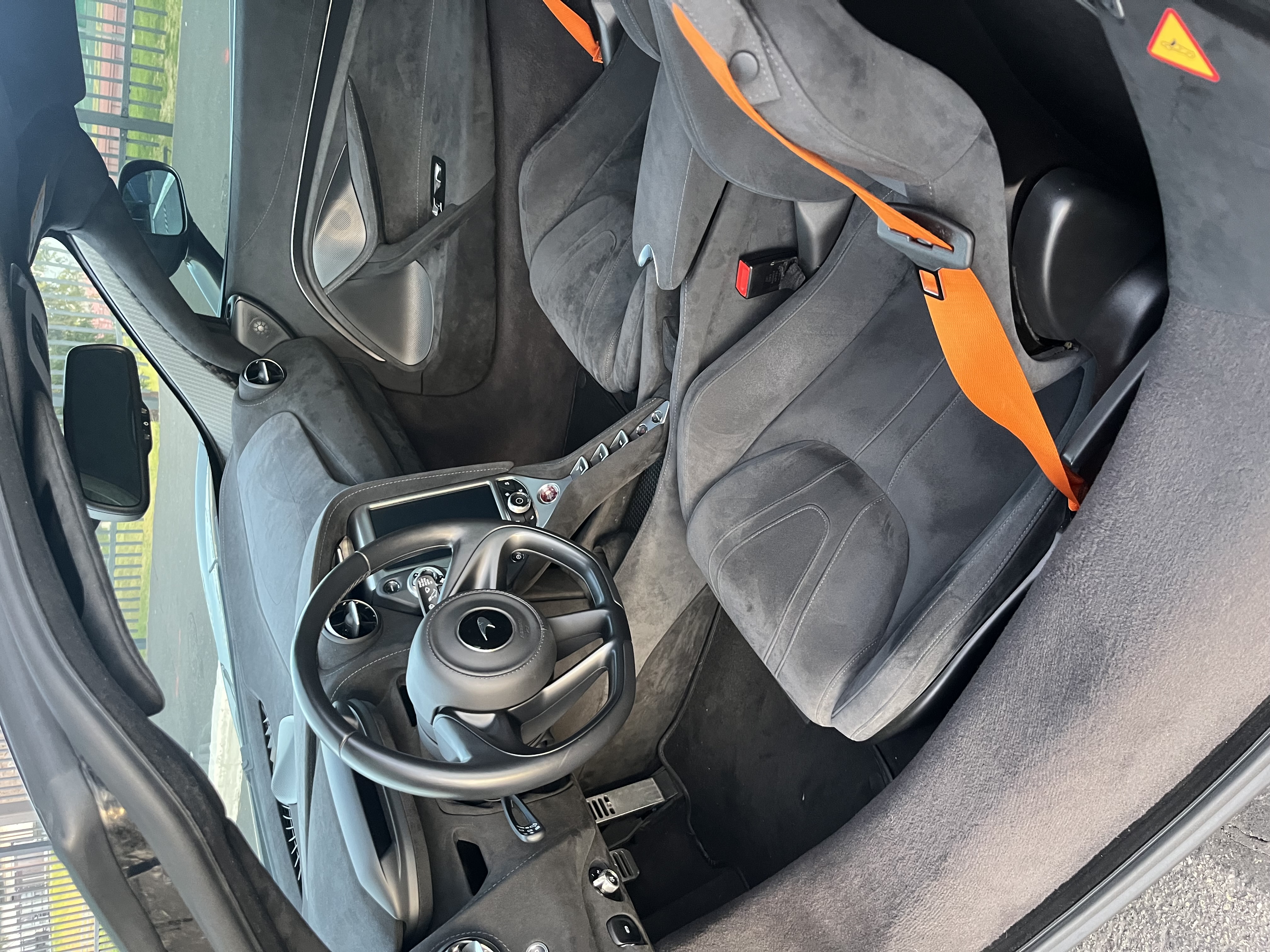 Used 2020 McLaren 720S photo 19