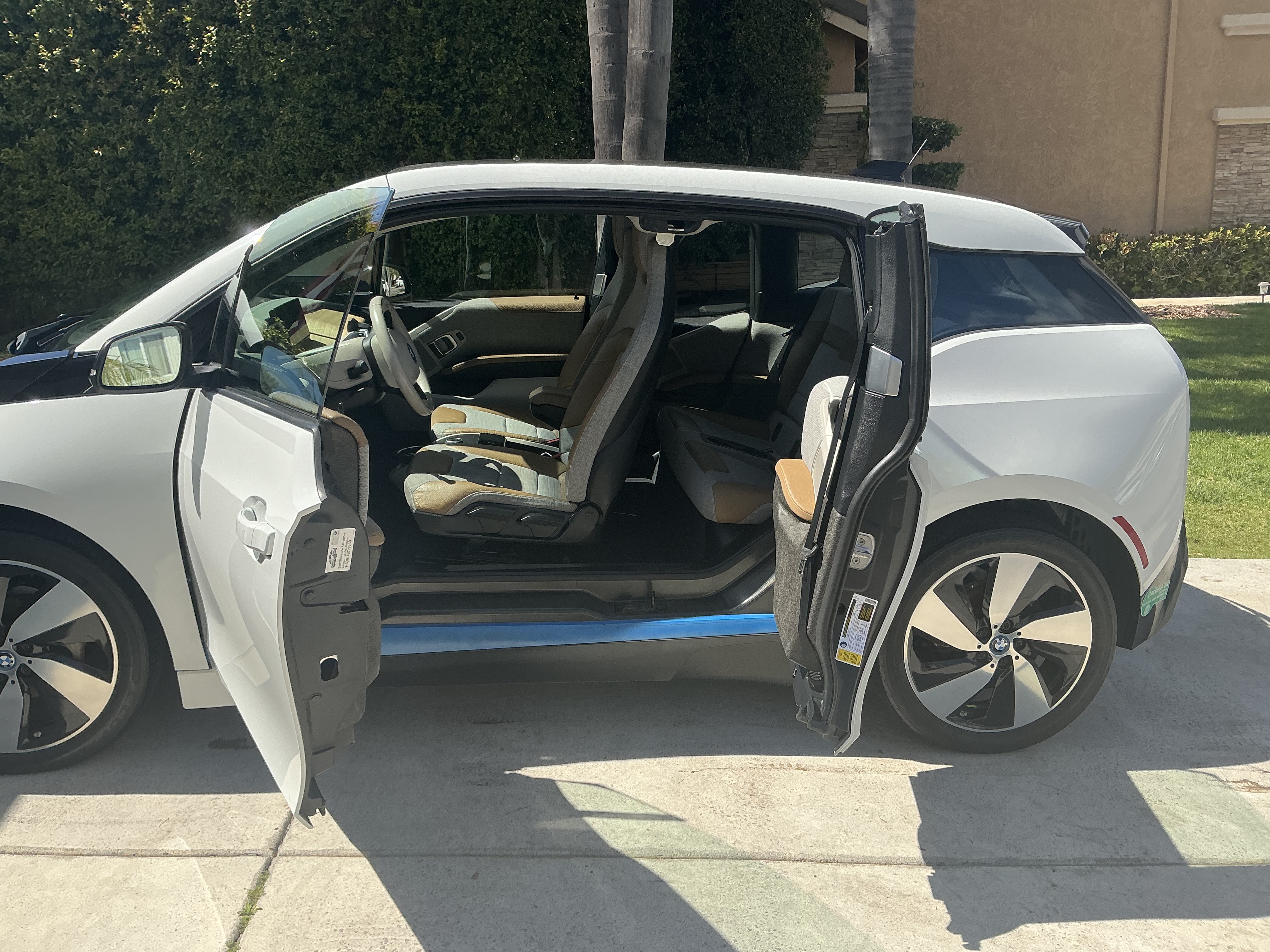 2016 BMW i3 w/ Range Extender