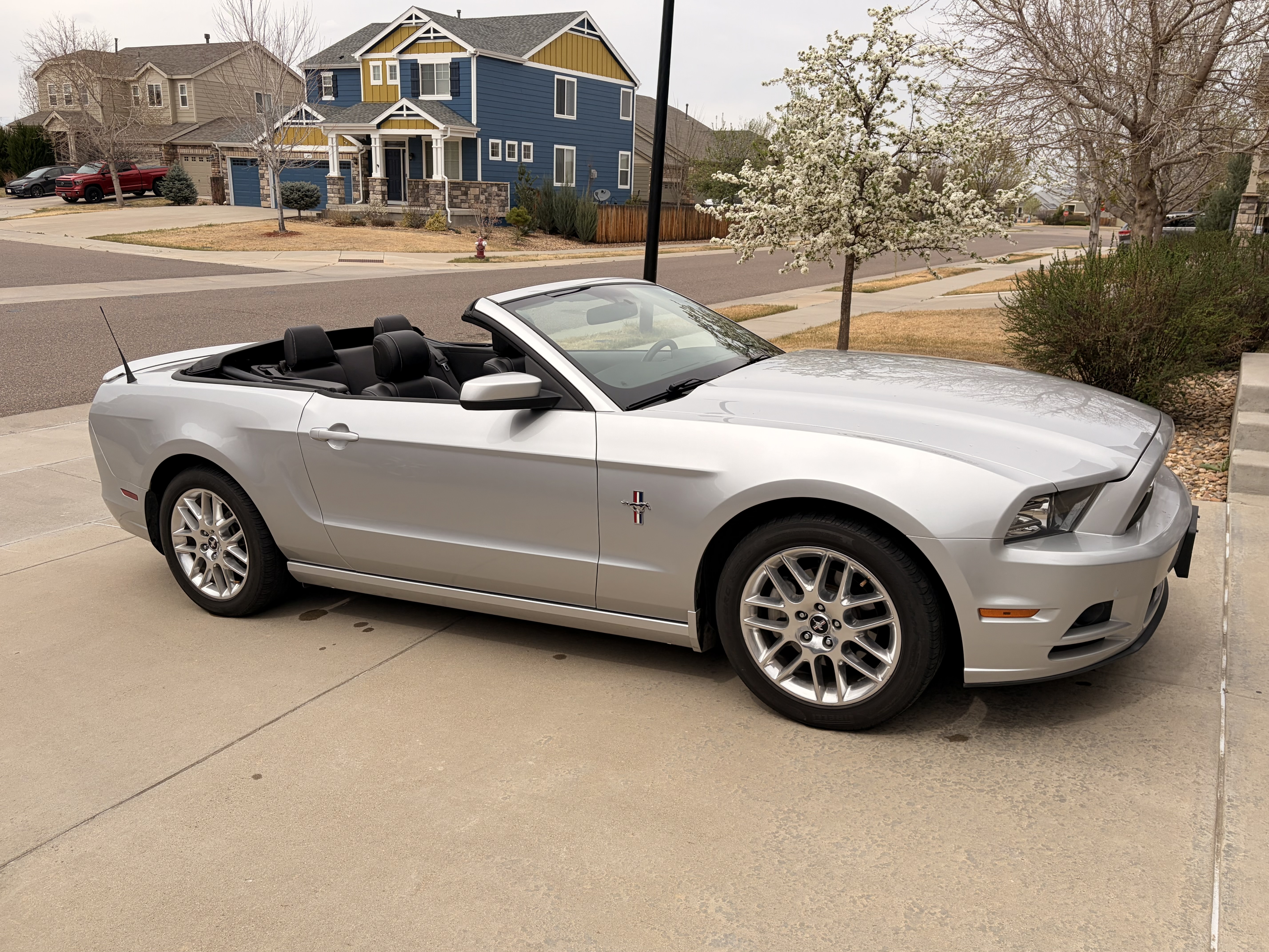2013 Ford Mustang Premium