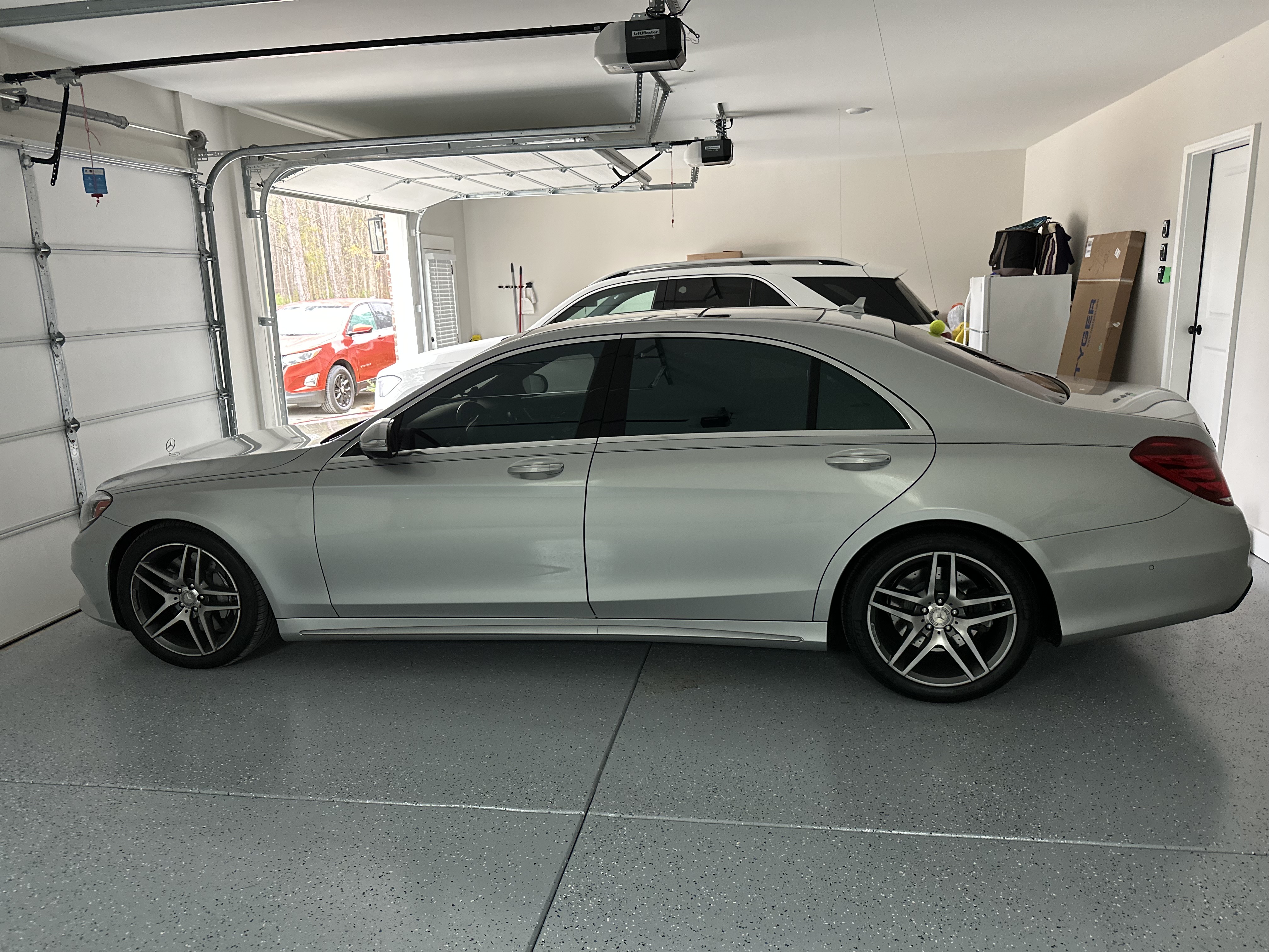 2015 Mercedes-Benz S 550 Sedan