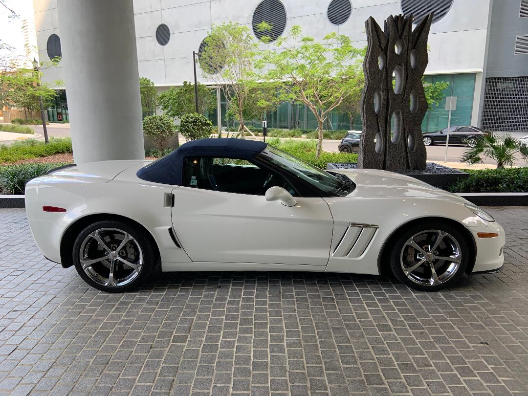 Used 2011 Chevrolet Corvette Grand Sport w/ Preferred Equipment Group