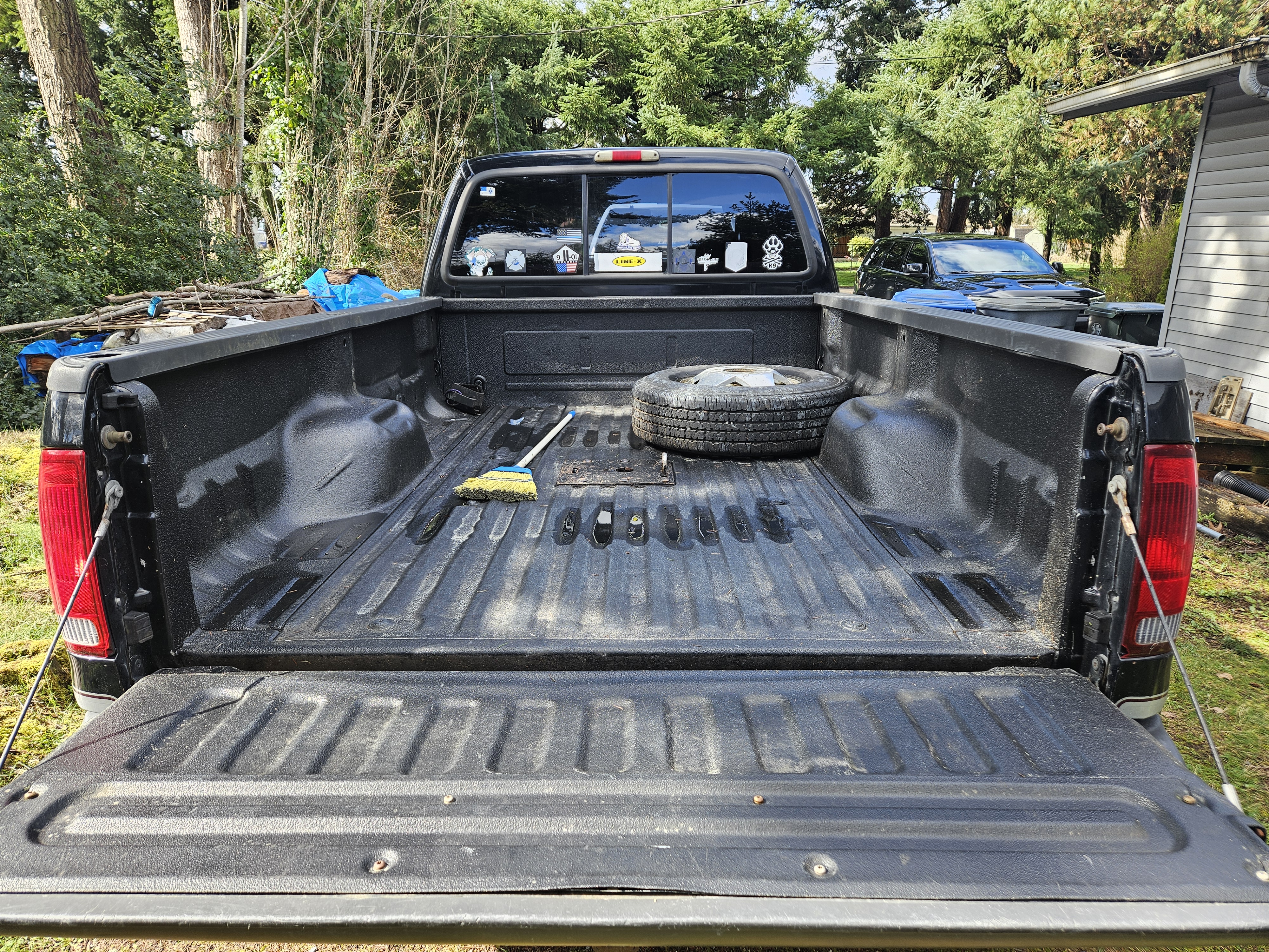 2001 Ford F350 4x4 Crew Cab DRW Super Duty