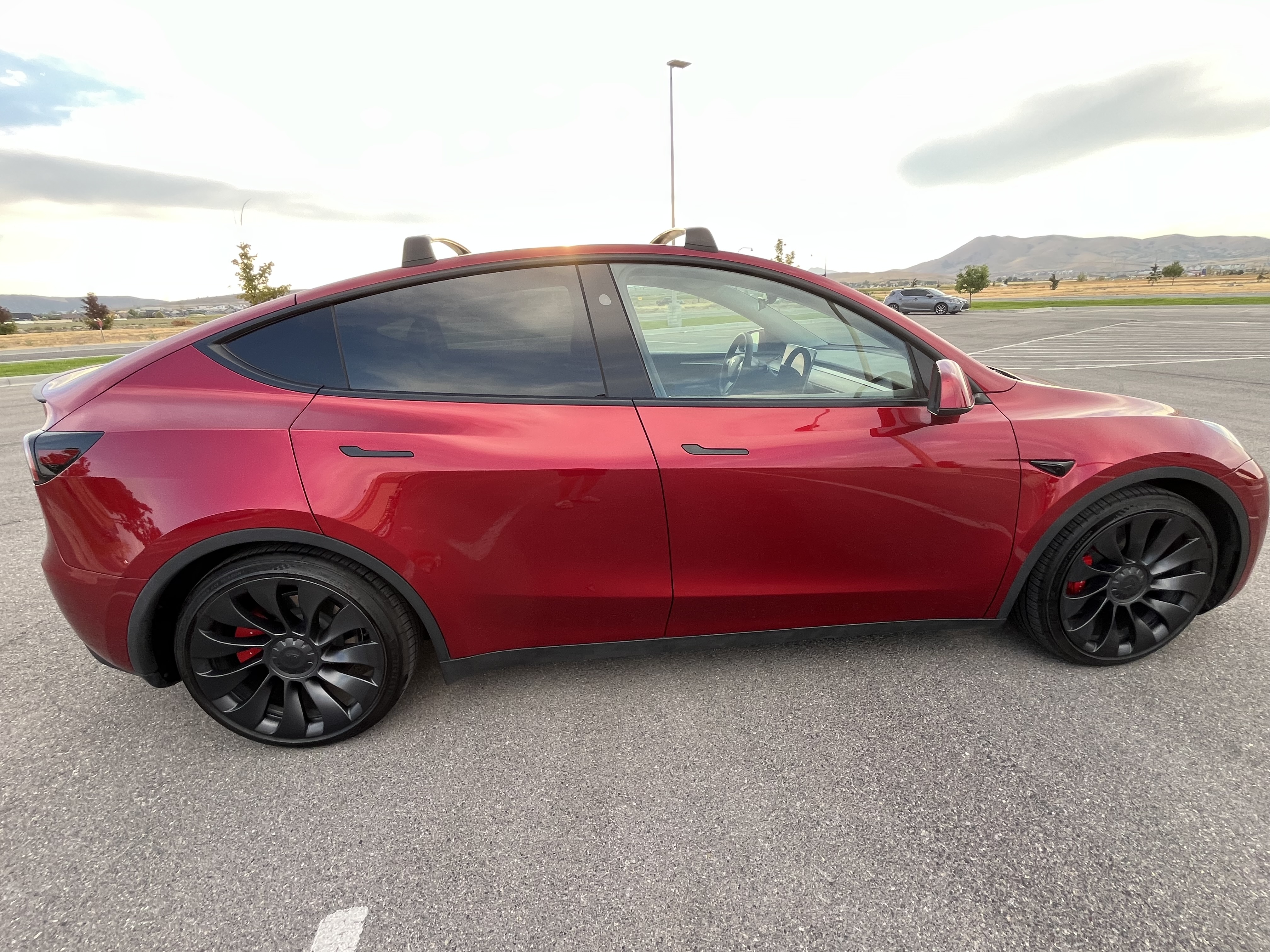 2024 Tesla Model Y Performance