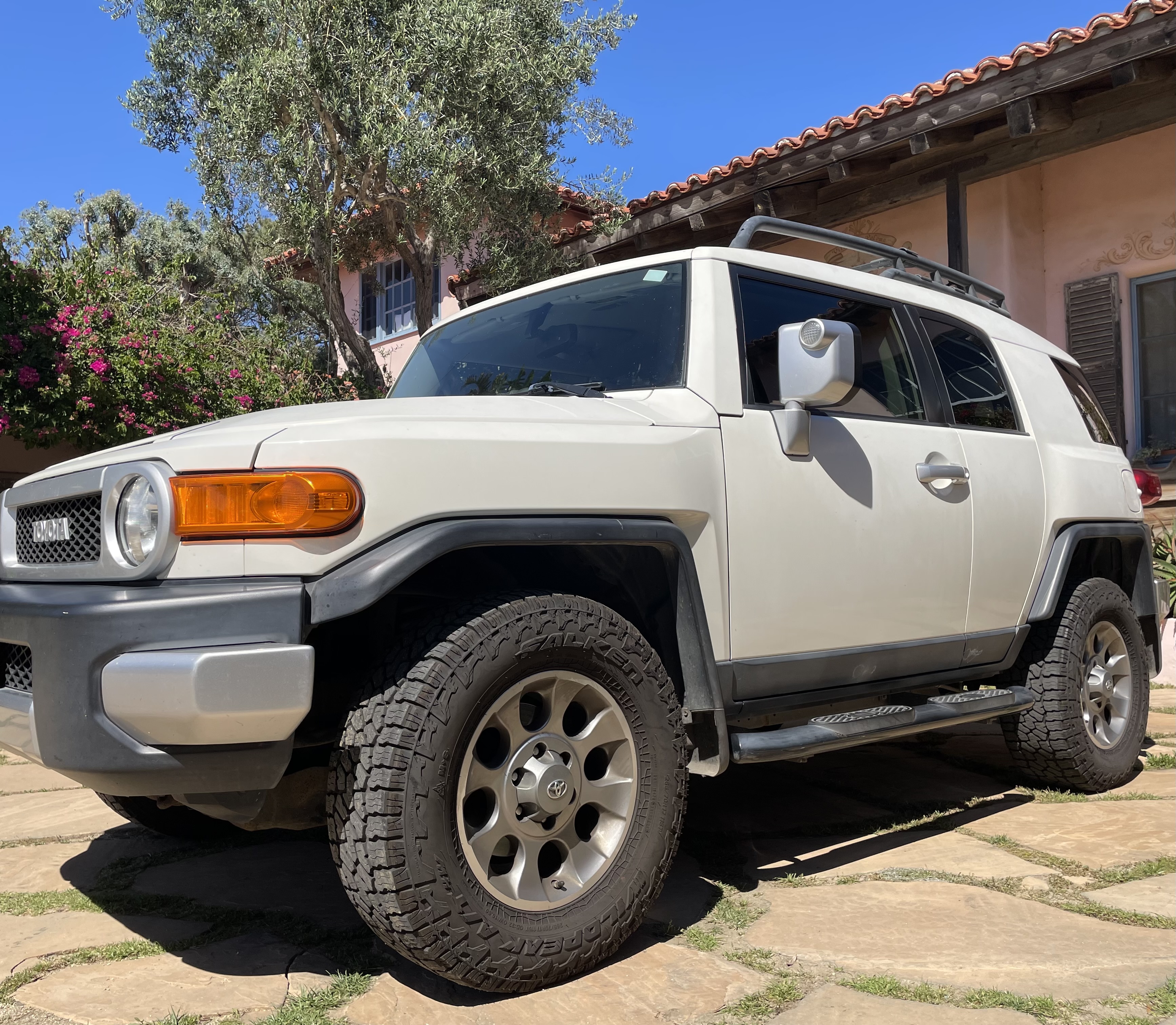 Used 2013 Toyota FJ Cruiser 4WD w/ Upgrade Pkg