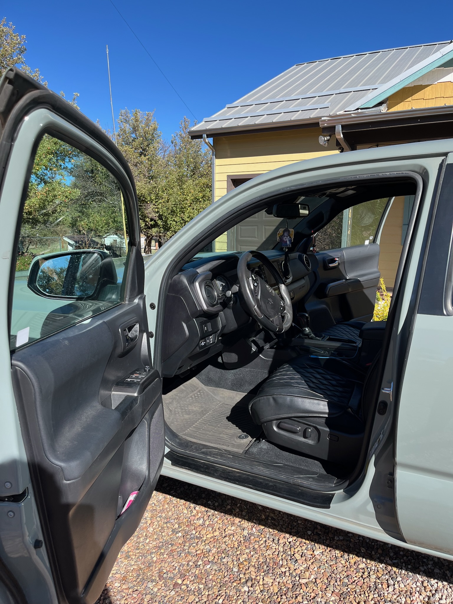 2022 Toyota Tacoma TRD Off-Road