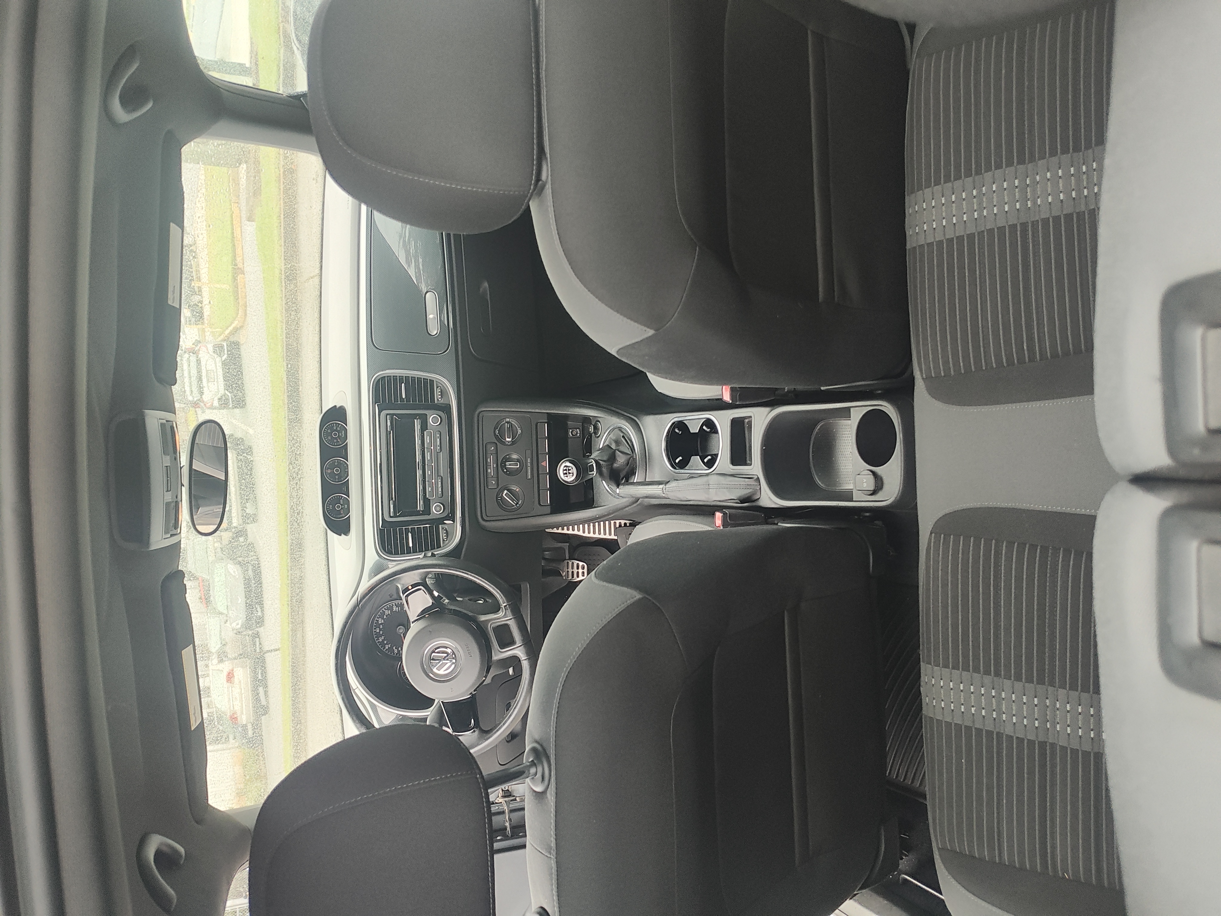 2012 Volkswagen Beetle 2.0T