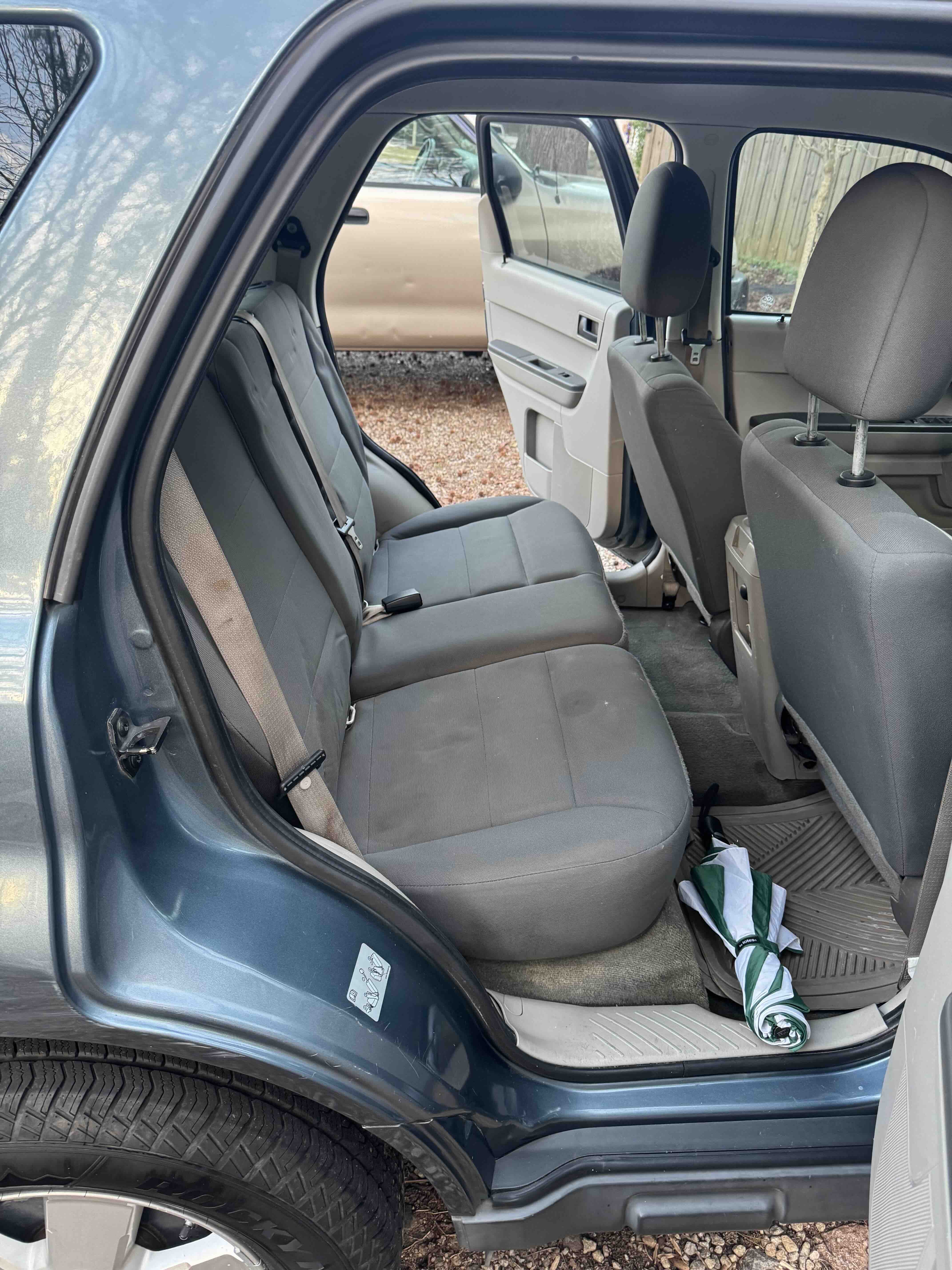 2010 Ford Escape XLS