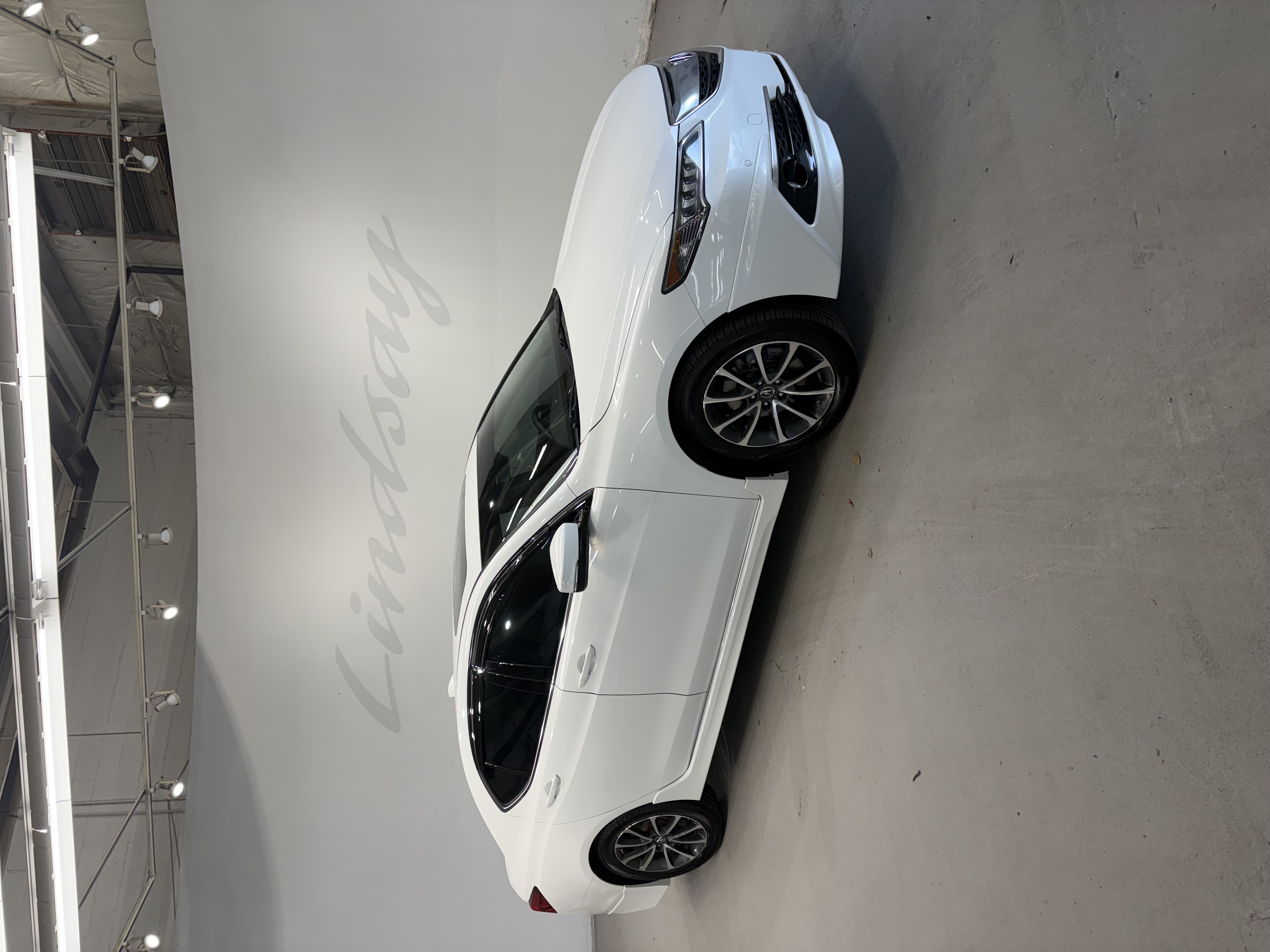 2015 Acura TLX V6 SH-AWD w/ Advance Package