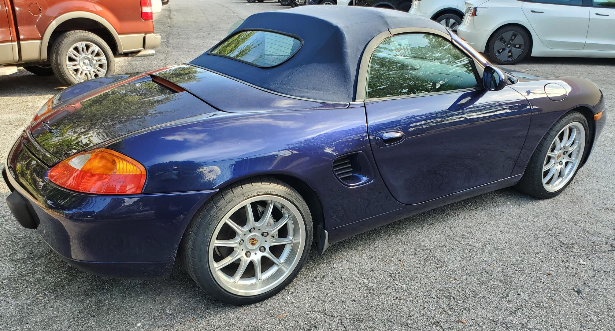 Used 2001 Porsche Boxster Cabriolet 2D