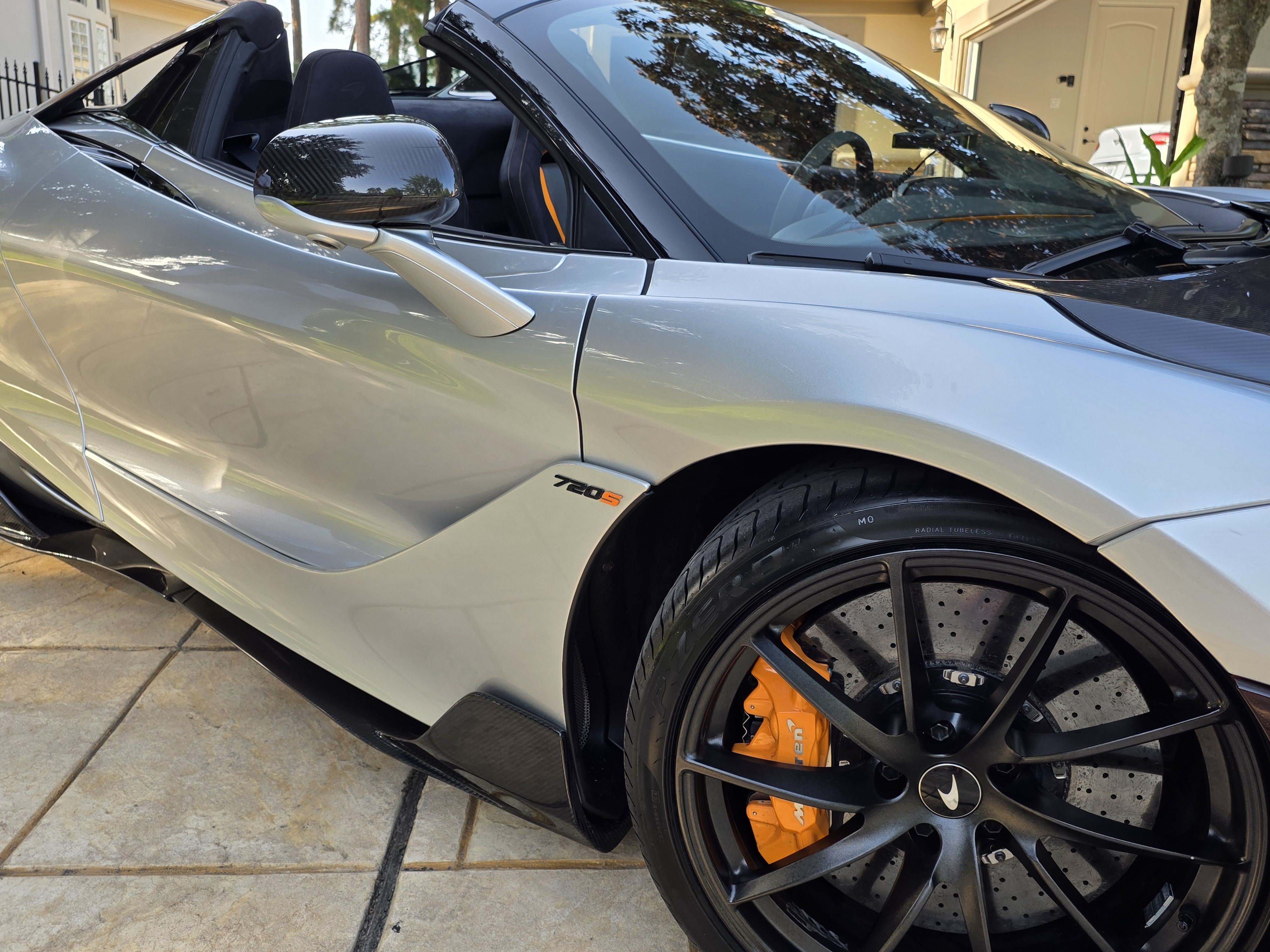 Used 2020 McLaren 720S Spider photo 22