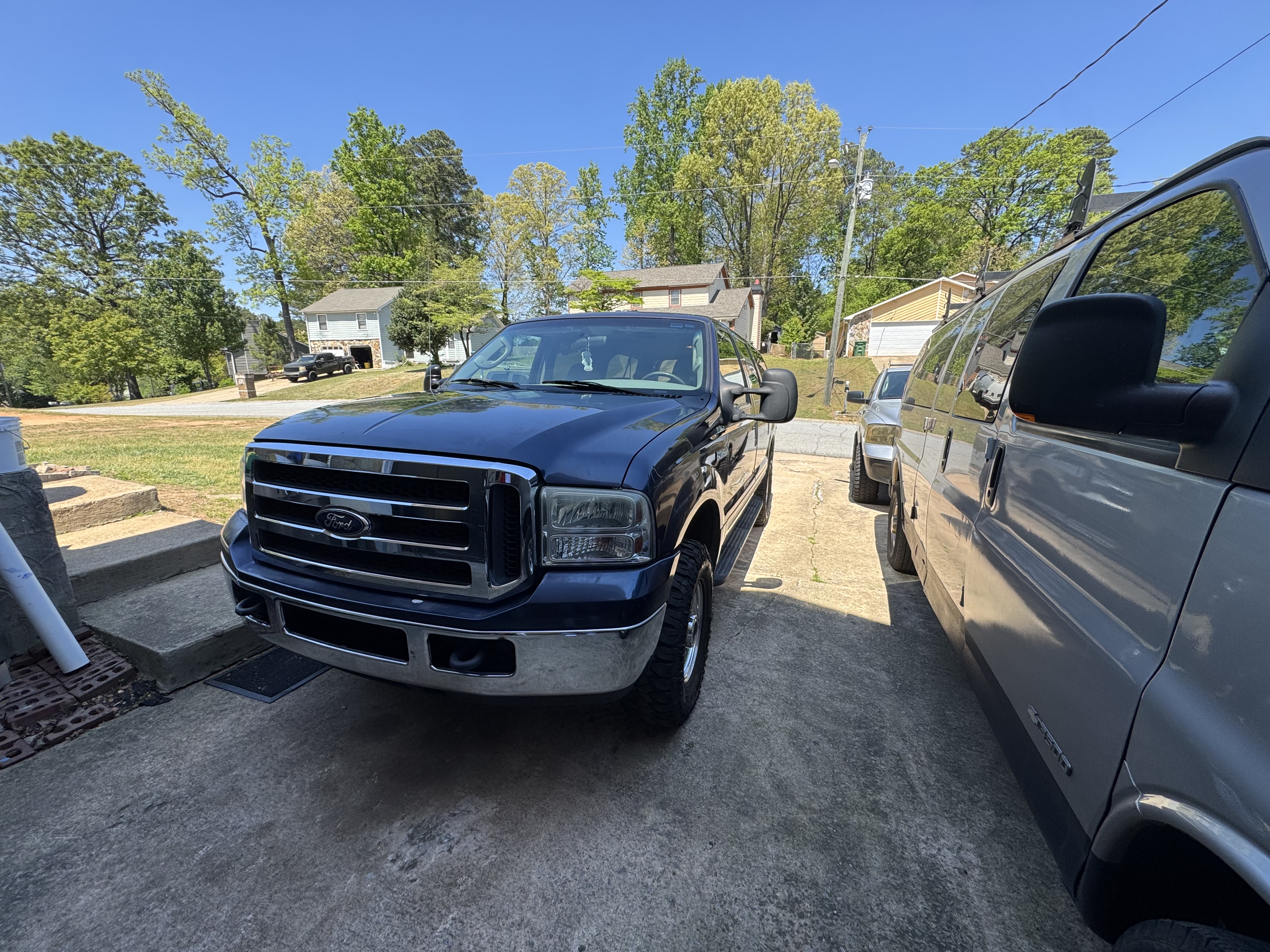 2005 Ford Excursion XLT