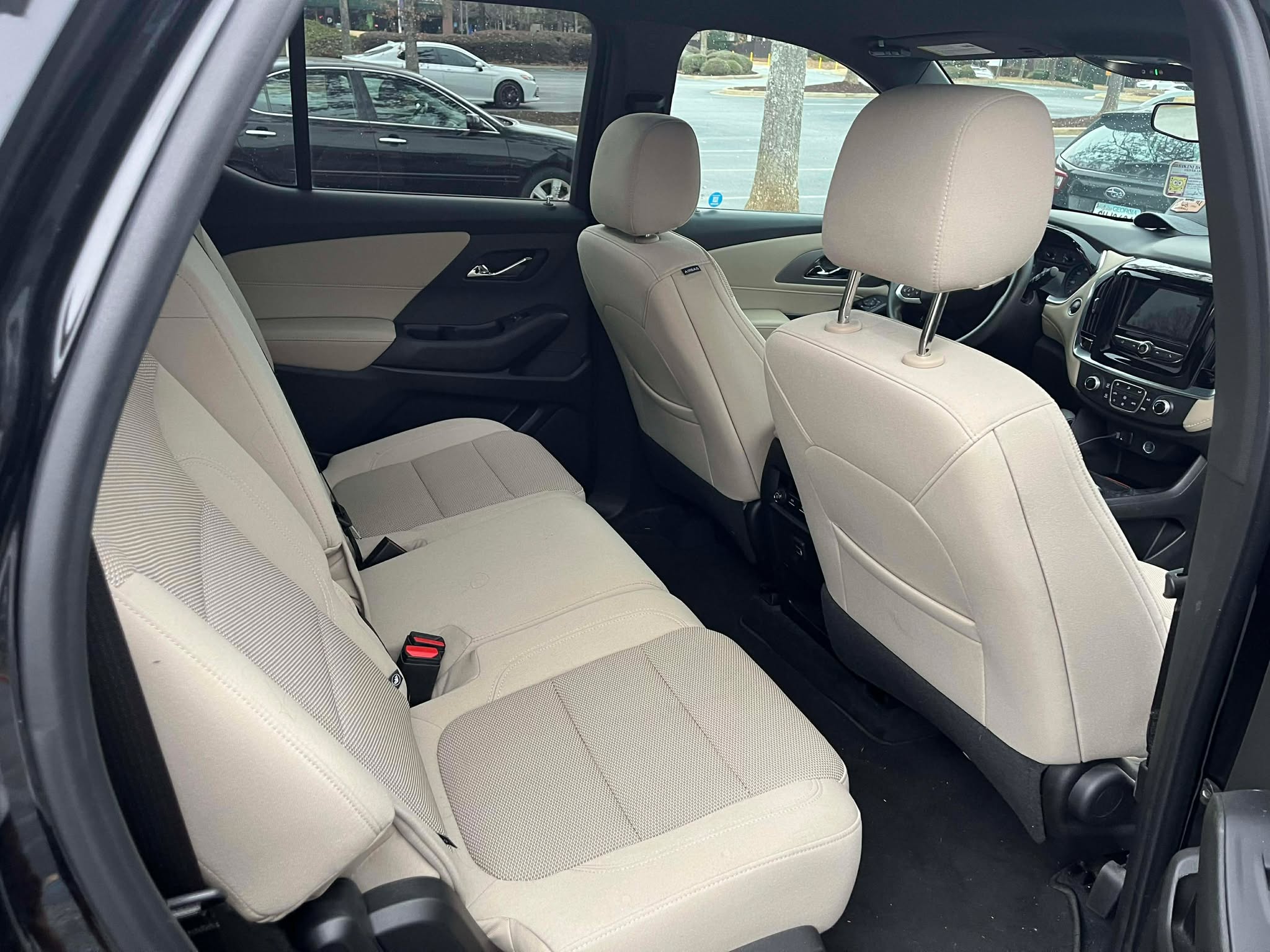 2022 Chevrolet Traverse LS