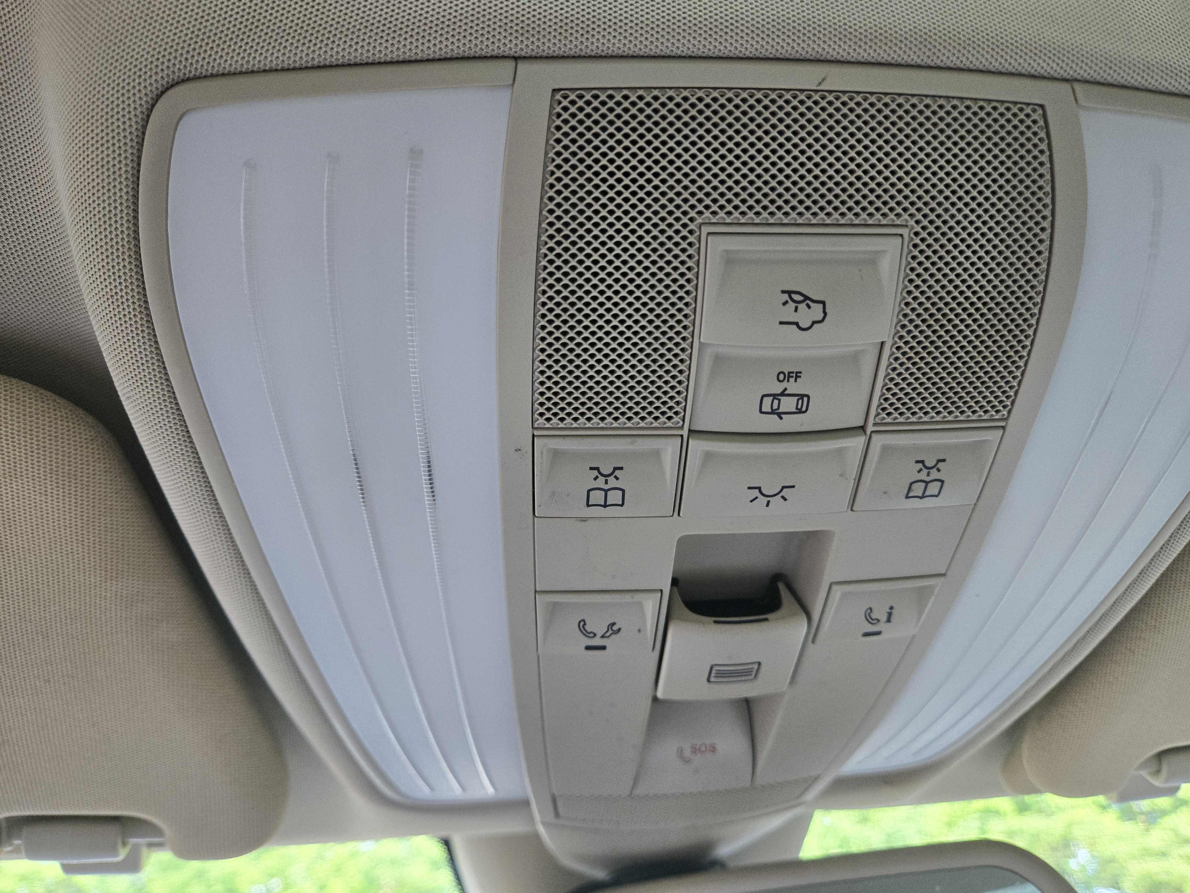 2010 Mercedes-Benz E 350 4MATIC Sedan