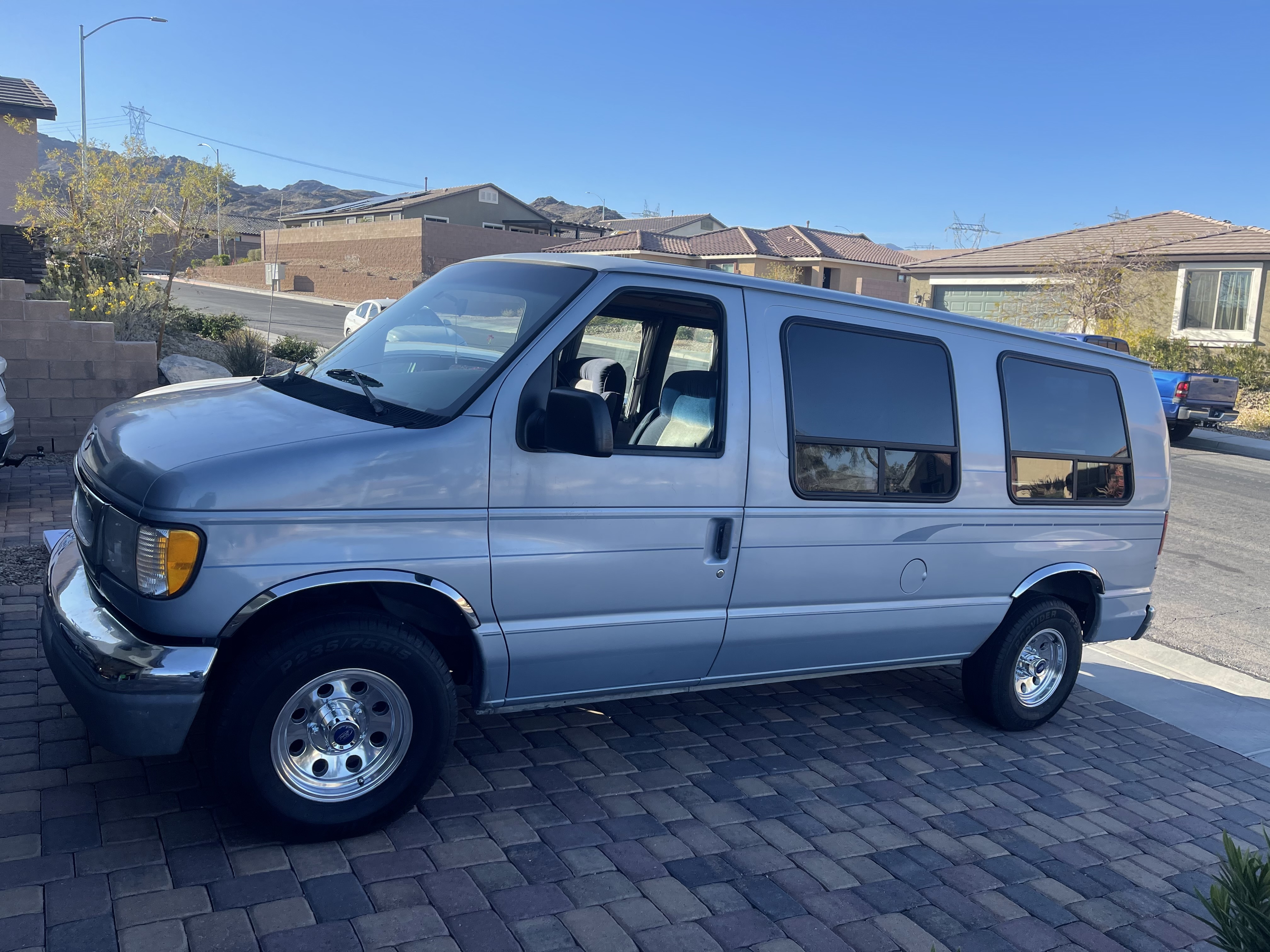 Used 1999 Ford E-150 and Econoline 150 for Sale - Kelley Blue Book