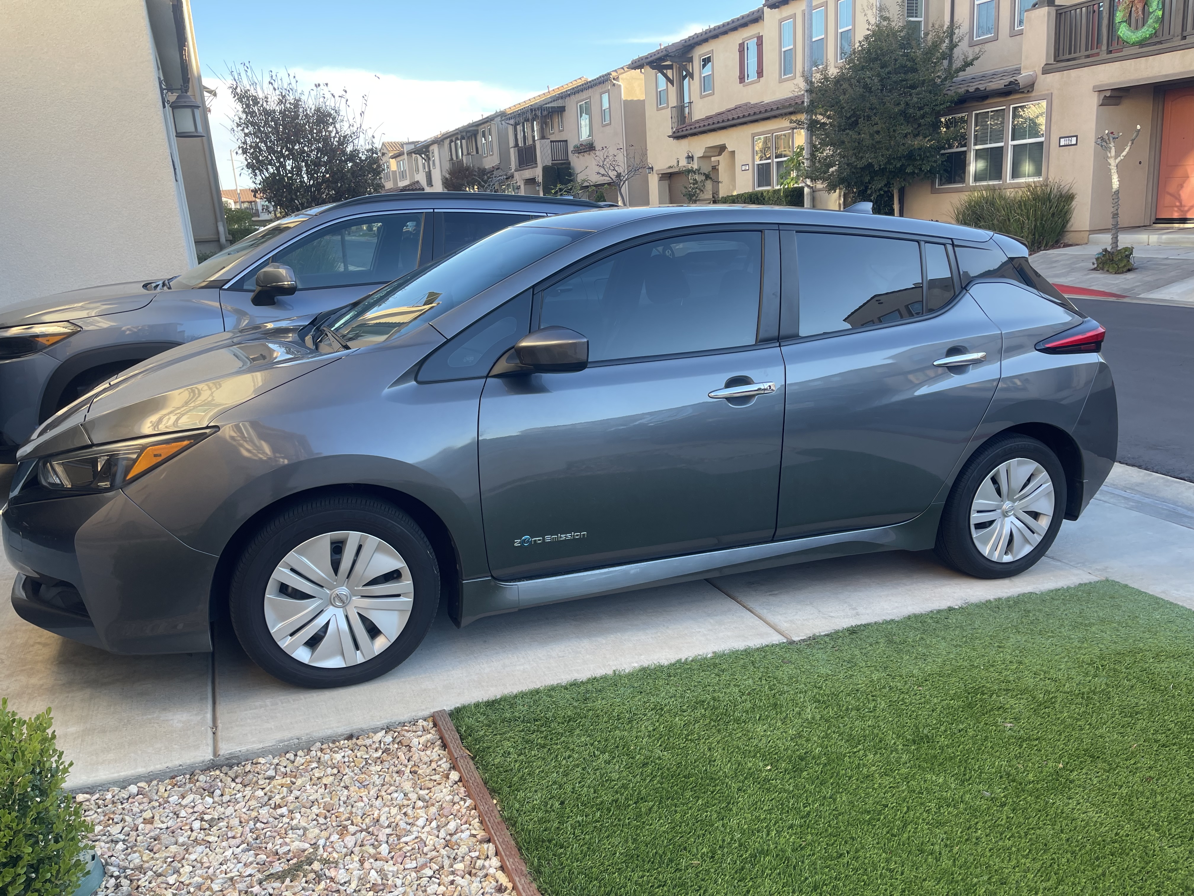 nissan leaf autotrader