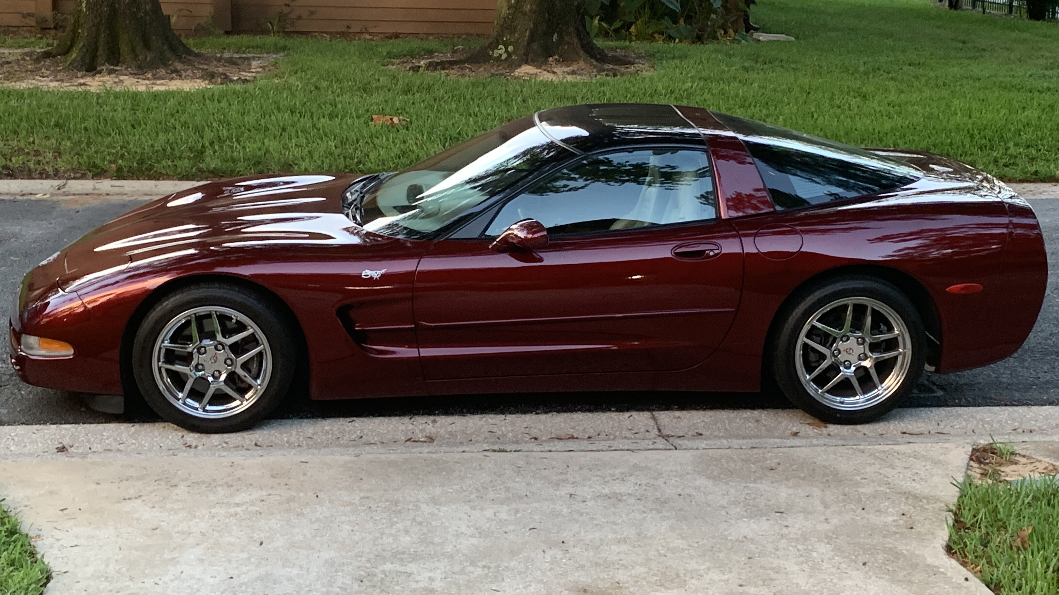 Used 2003 Chevrolet Corvette Coupe w/ Preferred Equipment Group