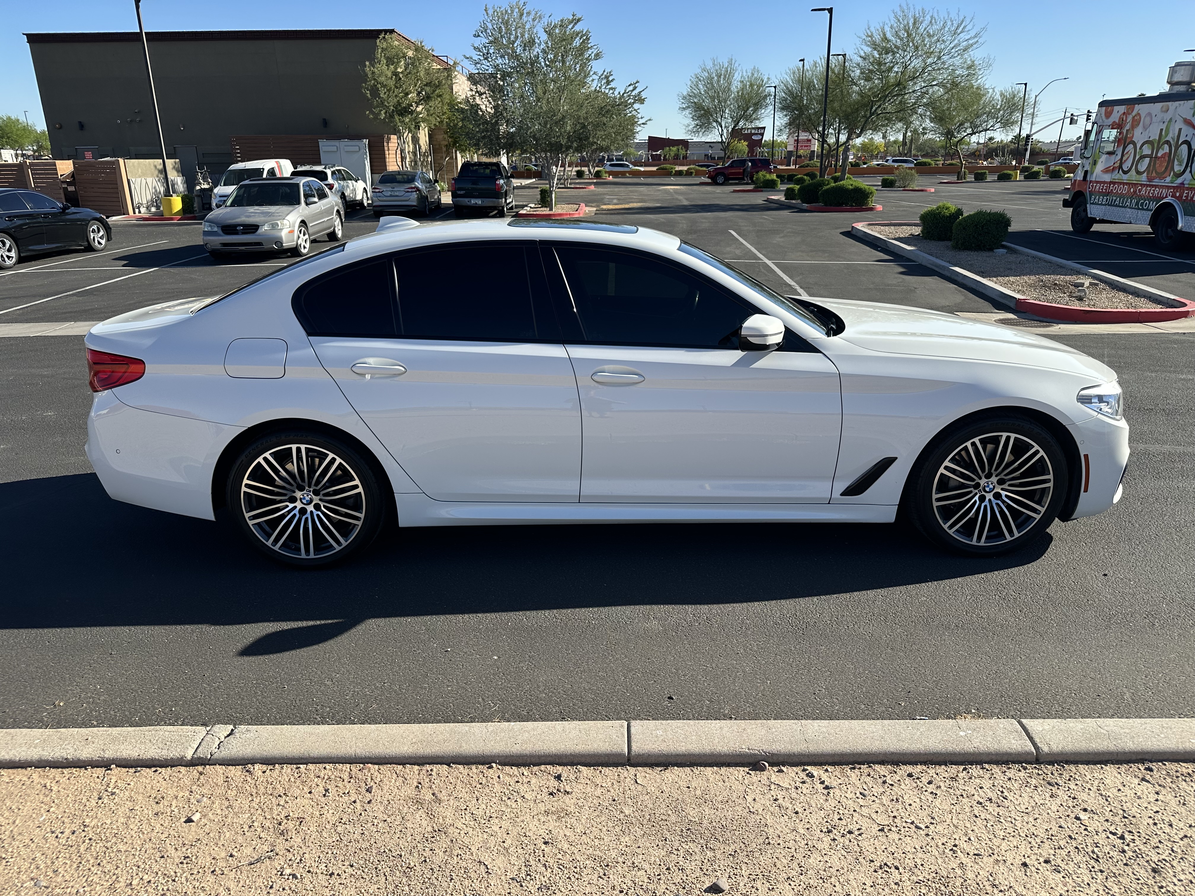 2020 BMW 530i