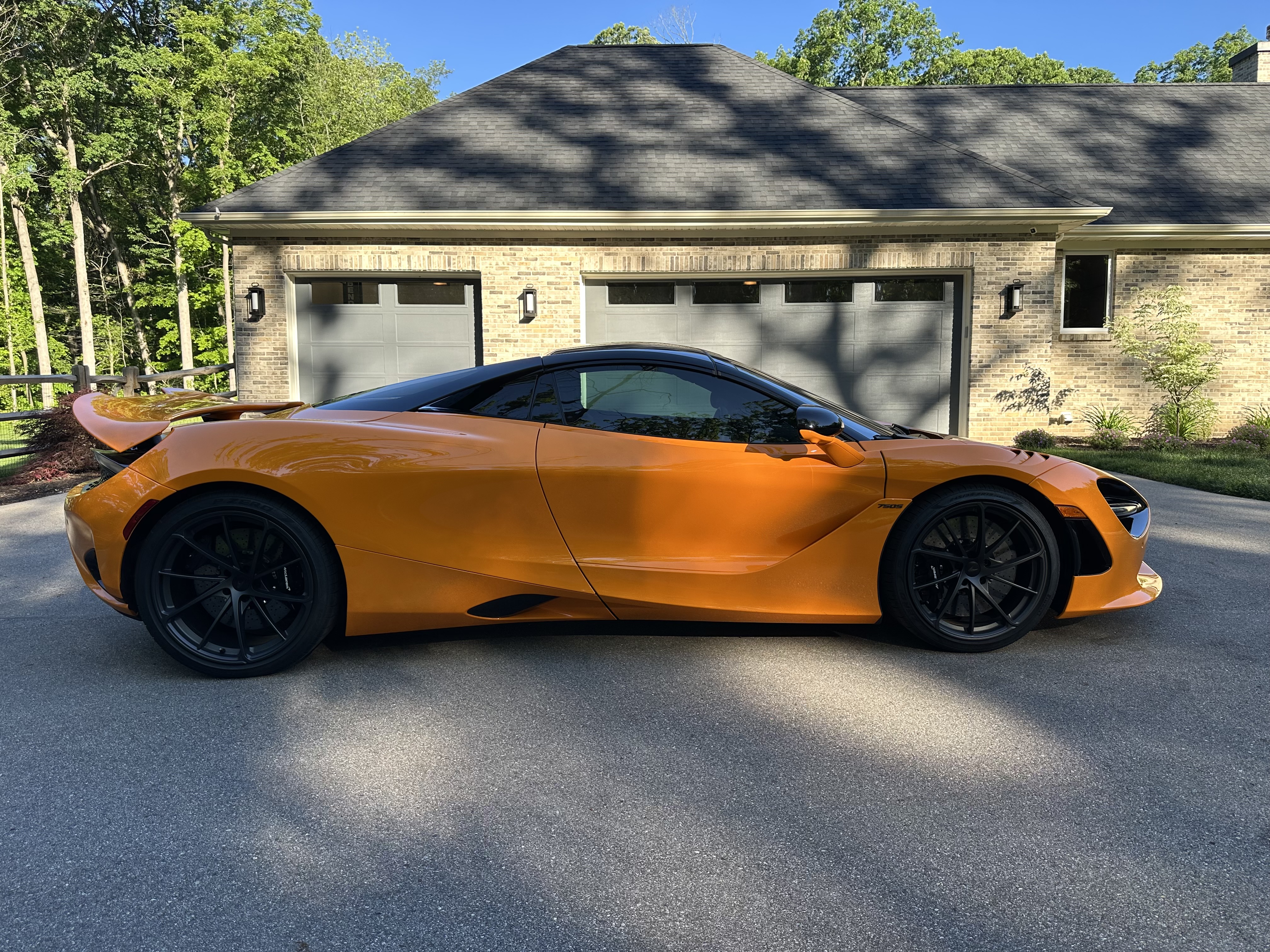 Used 2026 McLaren 750S Spider photo 3