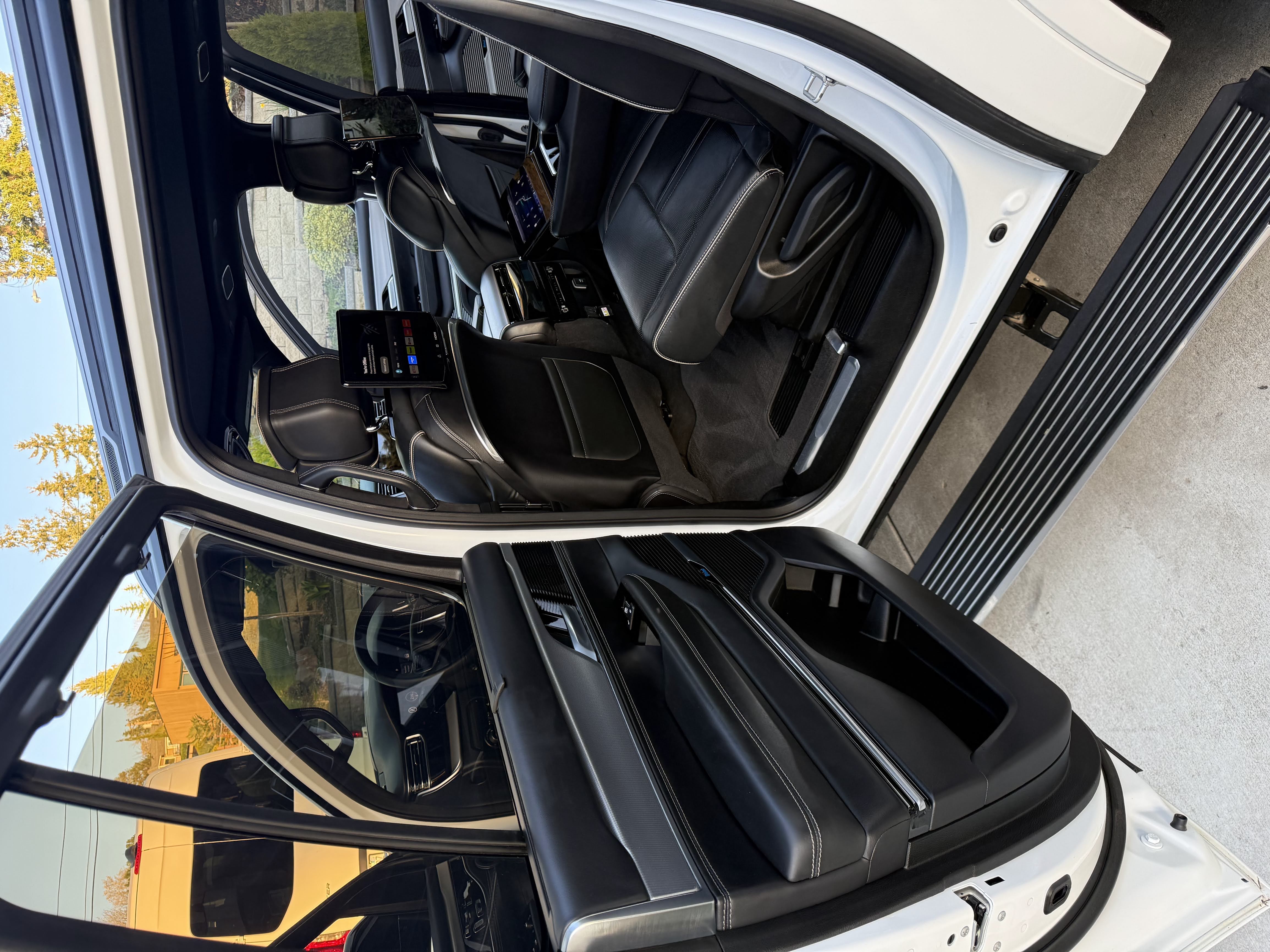 2023 Jeep Grand Wagoneer L Series II