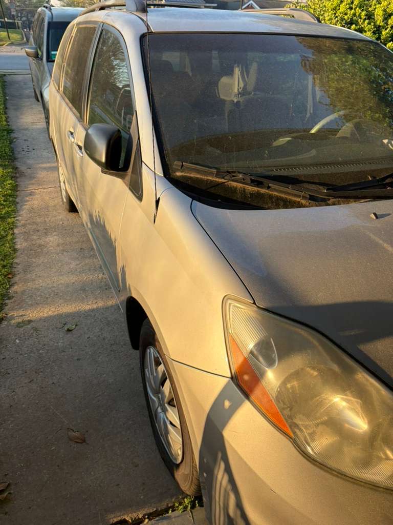 2006 Toyota Sienna LE