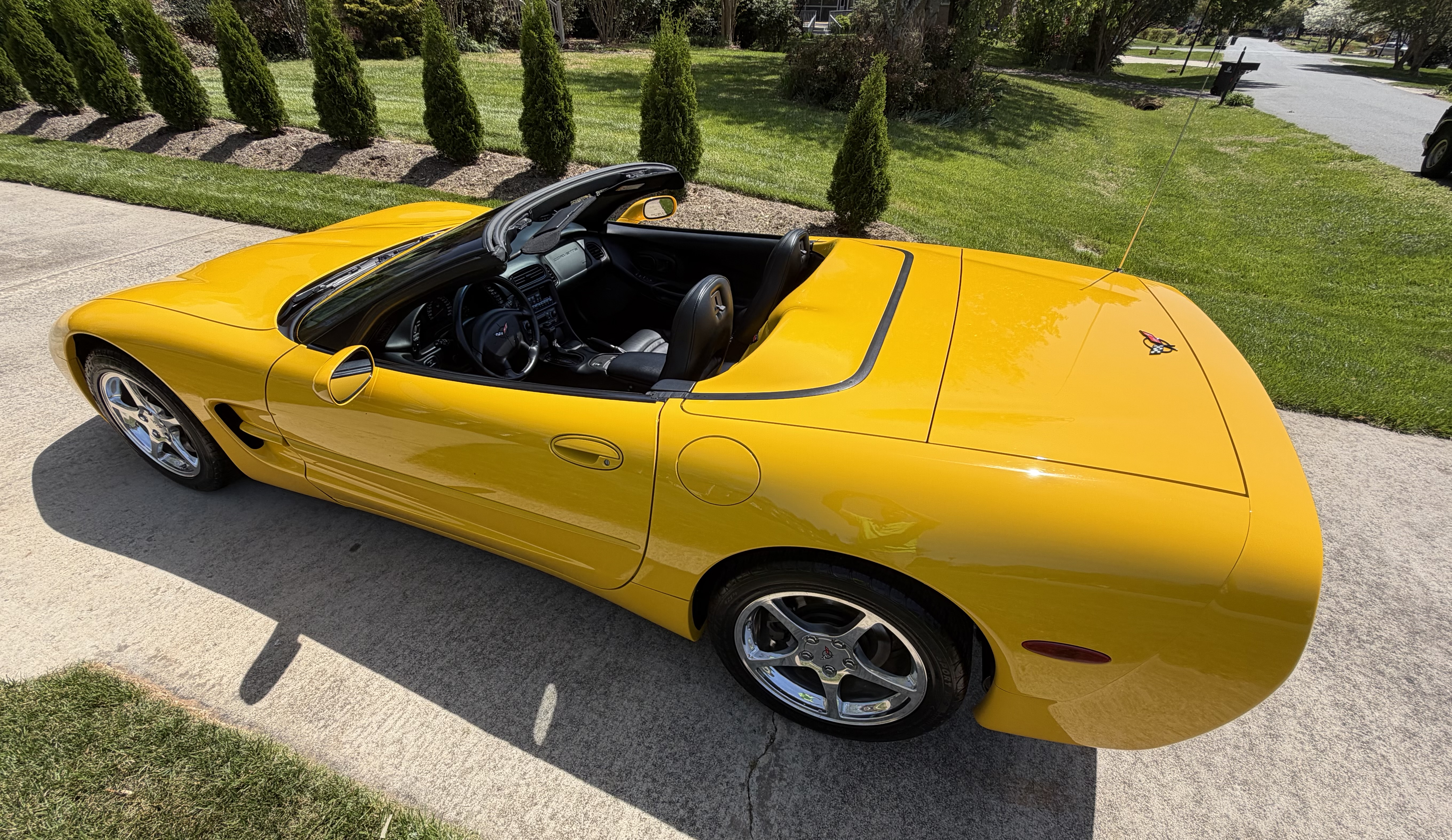 Used 2001 Chevrolet Corvette Convertible w/ Preferred Equipment Group2