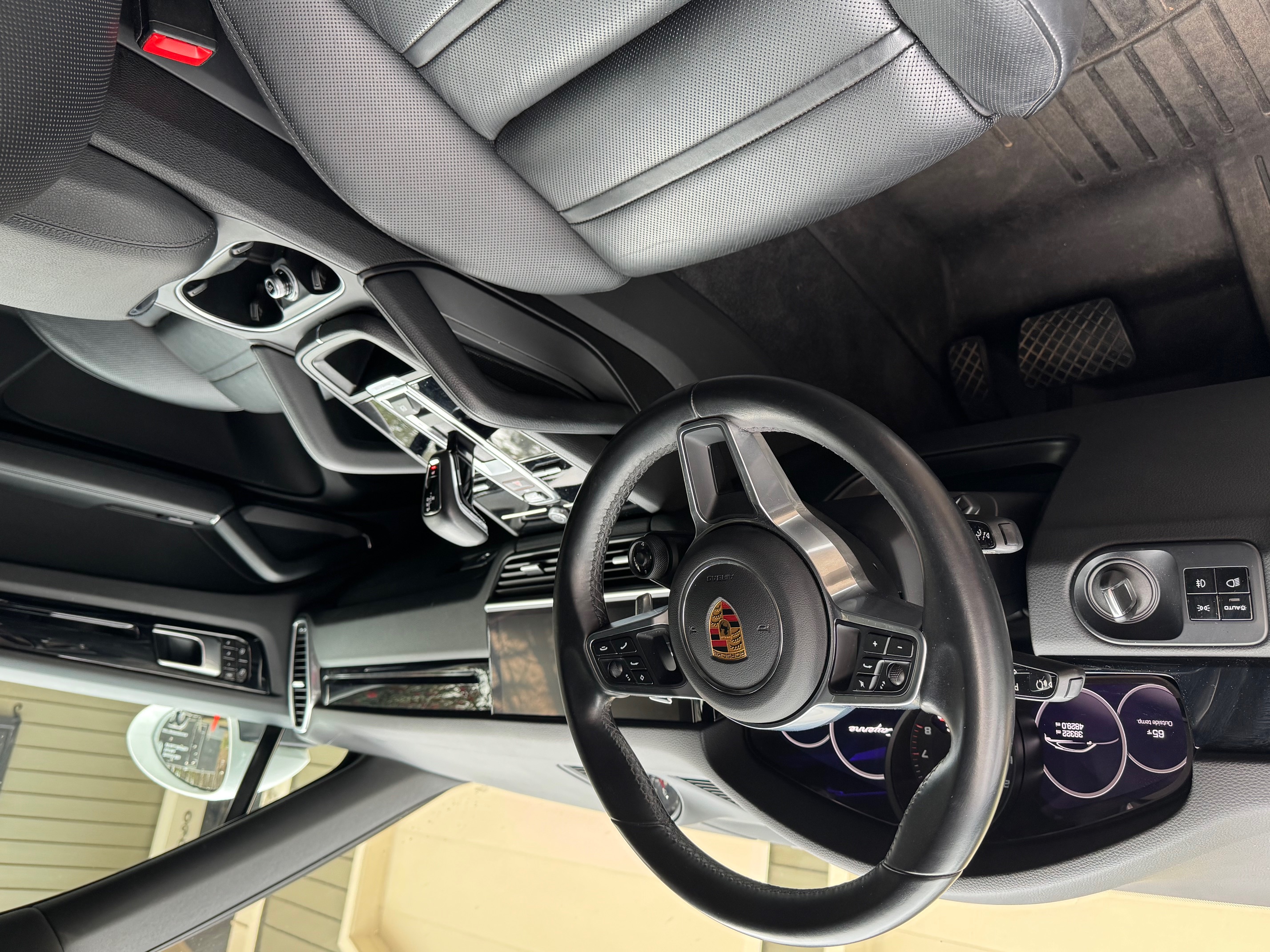 2021 Porsche Cayenne Coupe