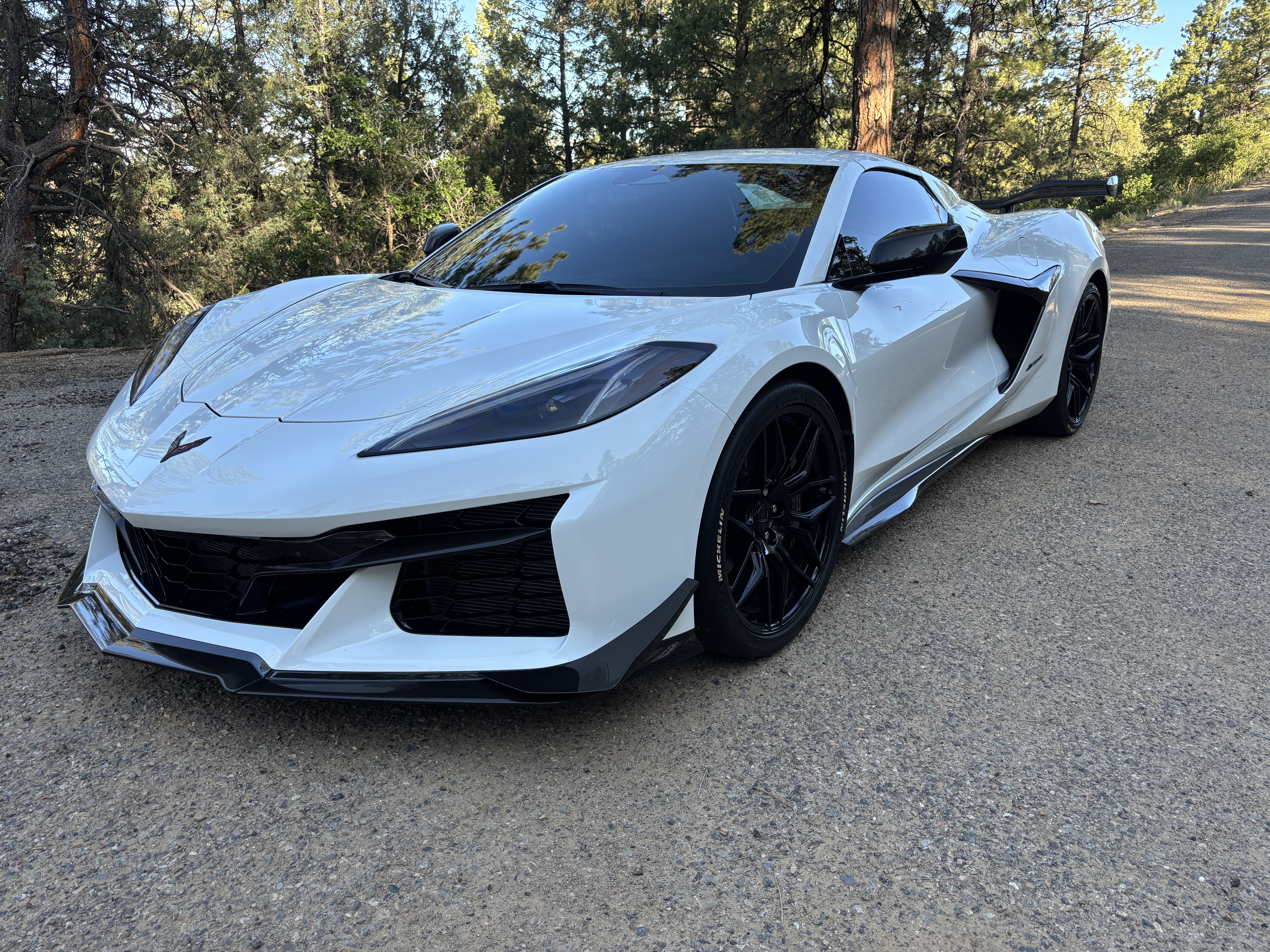 Used 2024 Chevrolet Corvette Z06 w/ Z07 Performance Package