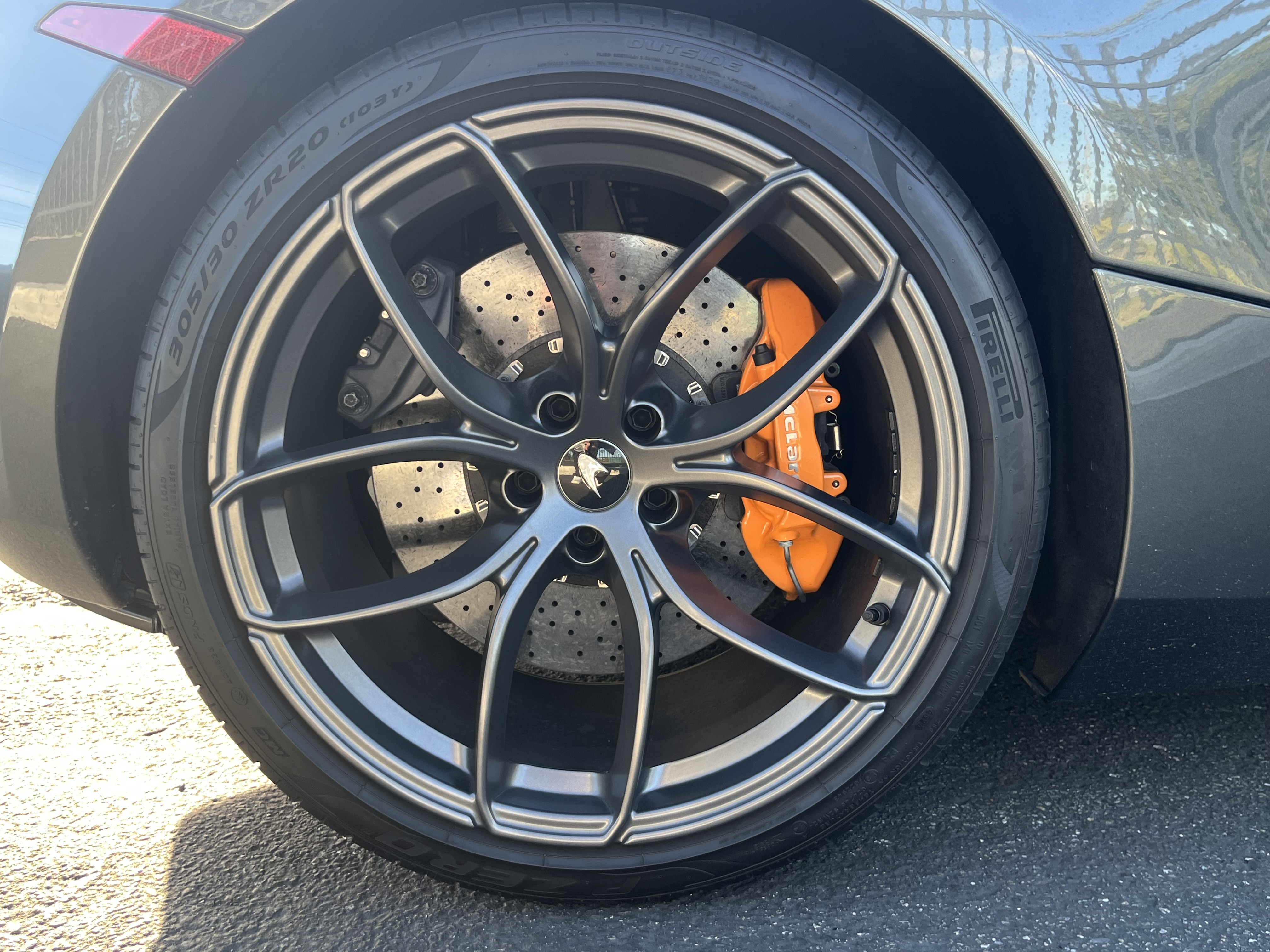 Used 2020 McLaren 720S photo 16