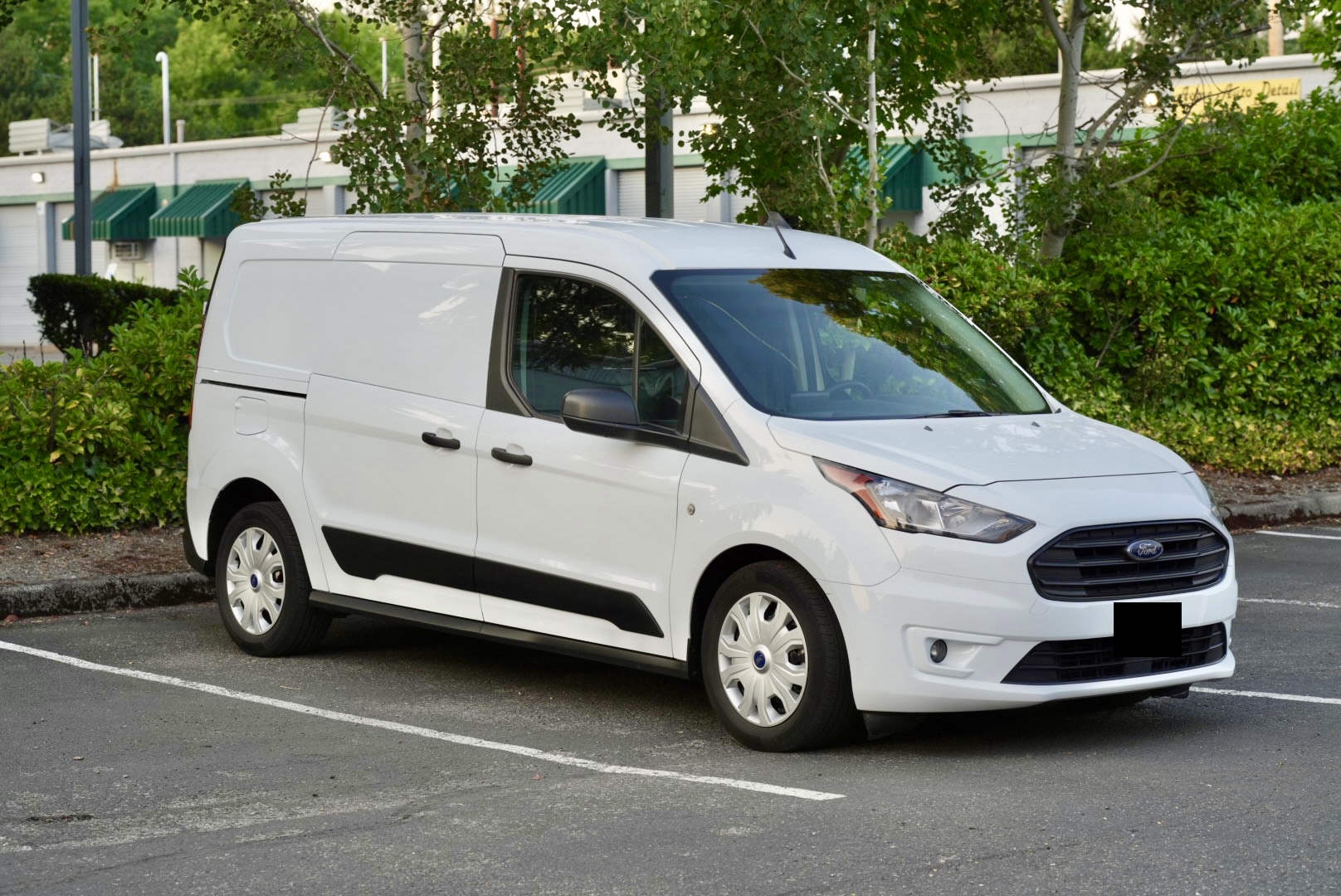 The Ford Transit Connect Is an Often-Overlooked 3-Row Family Vehicle -  Autotrader