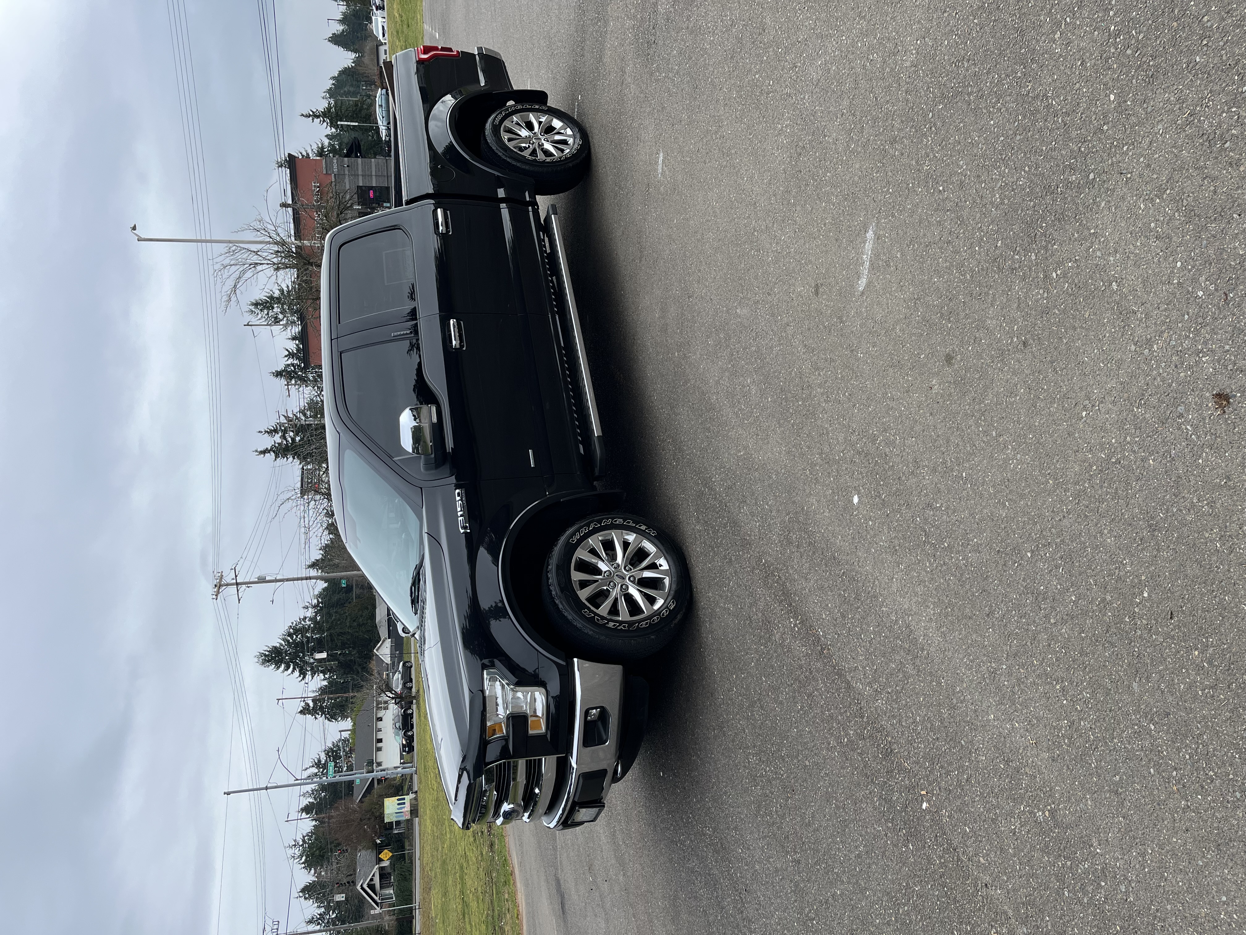 2015 Ford F150 Lariat