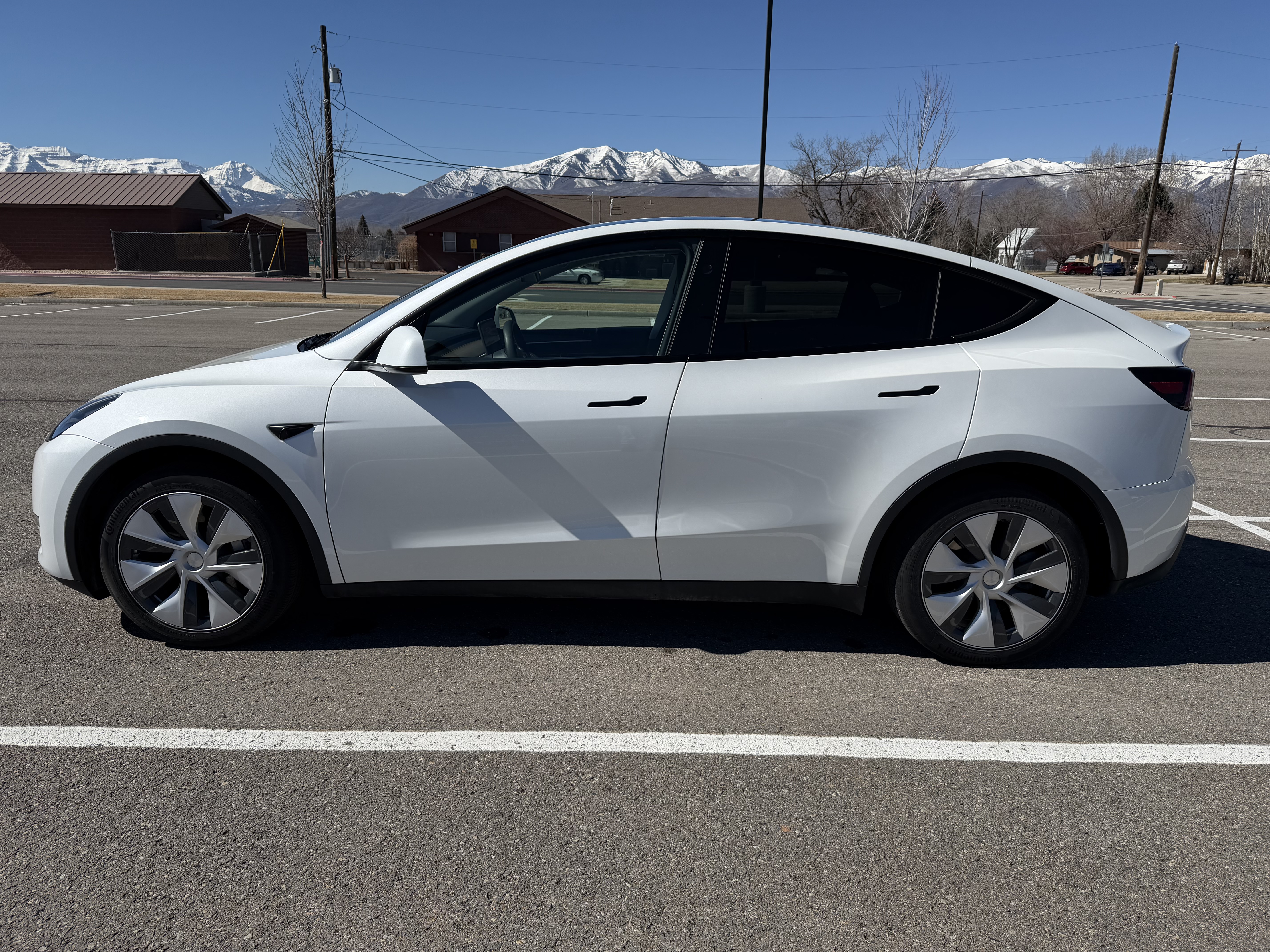 2024 Tesla Model Y Long Range