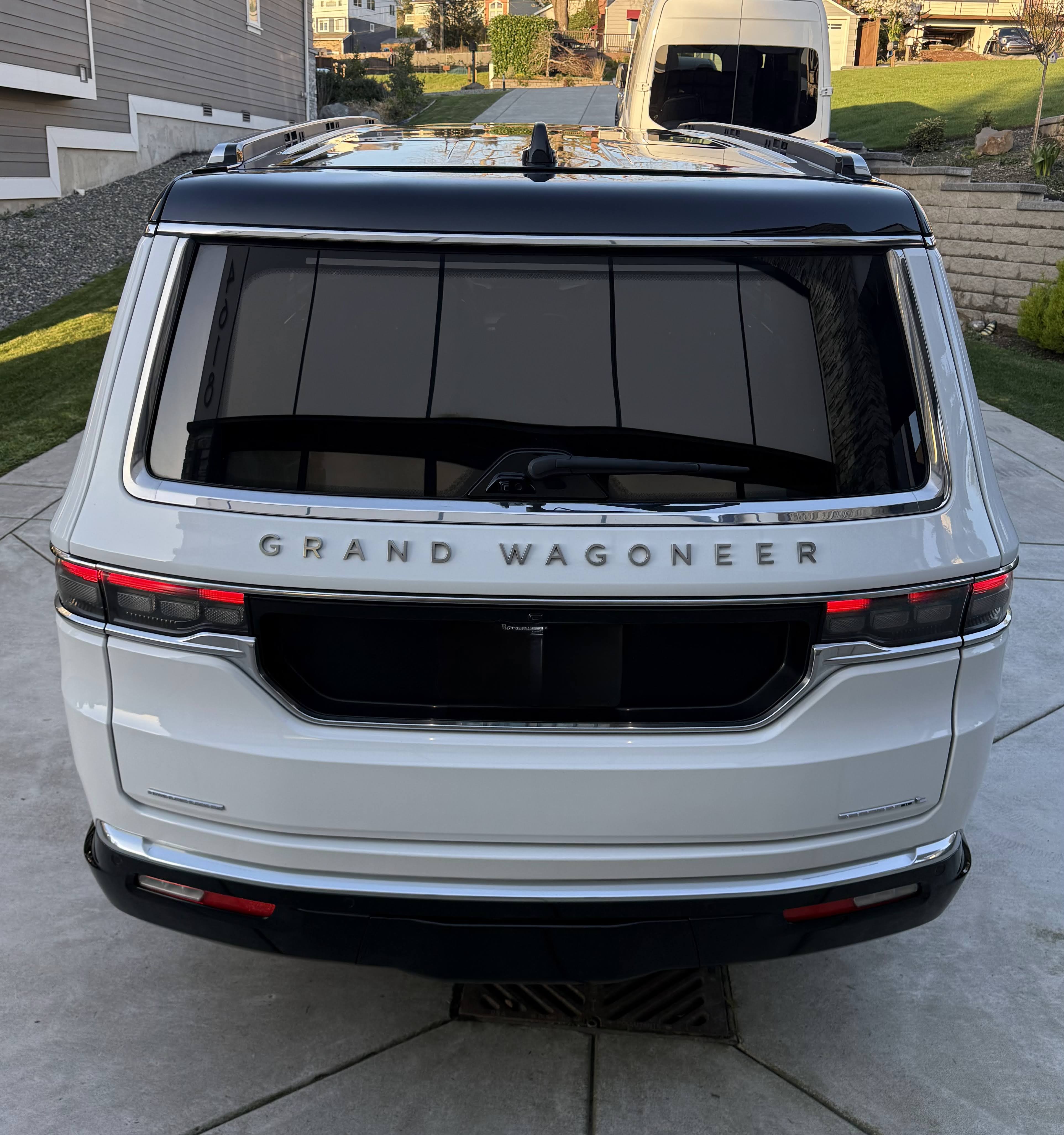 2023 Jeep Grand Wagoneer L Series II