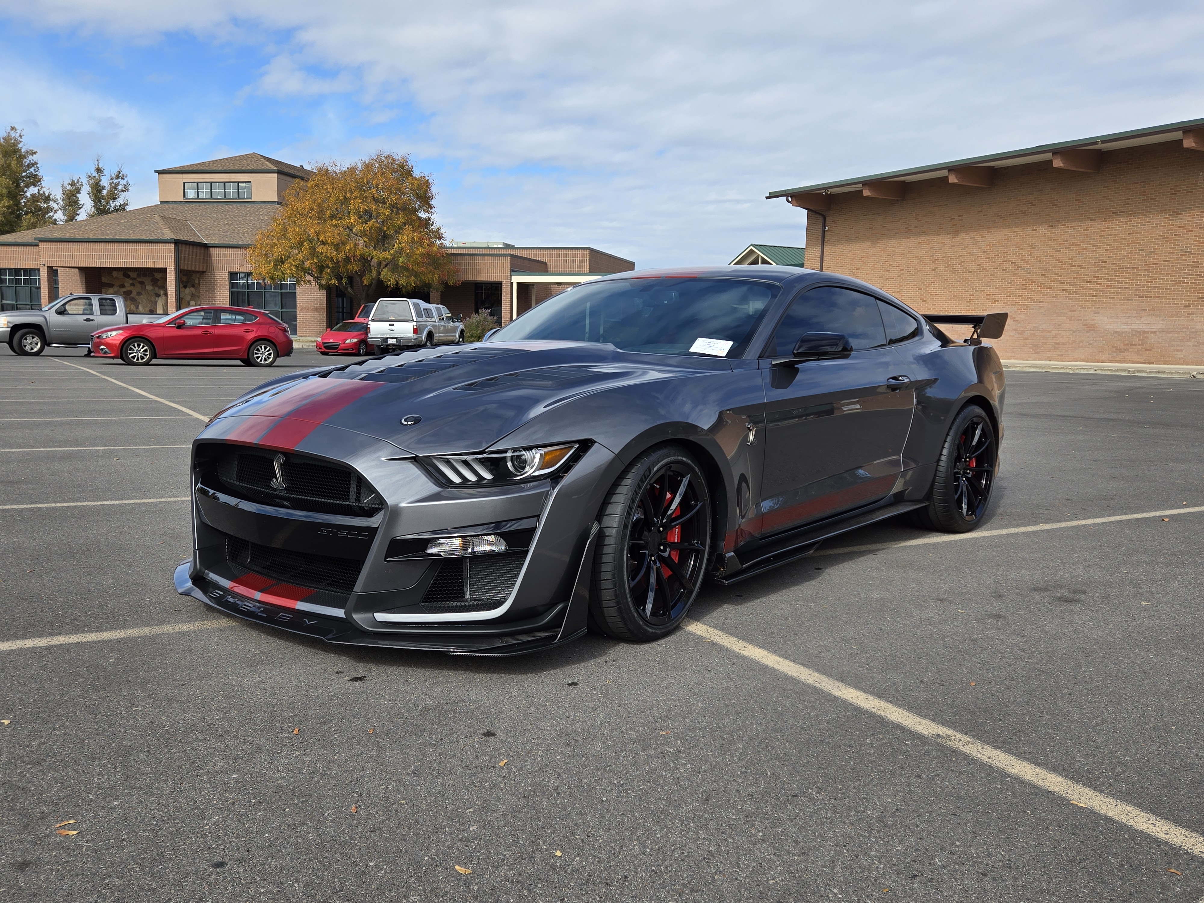 Used 2021 Ford Mustang Shelby GT500 w/ Carbon Fiber Track Pack