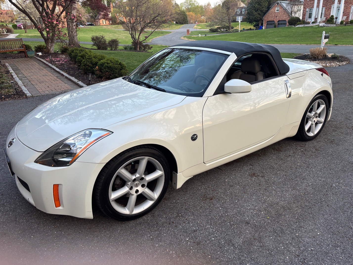 05EXIST 2004 中古美品 Used 2004 Nissan 350Z for Sale - Kelley Blue Book