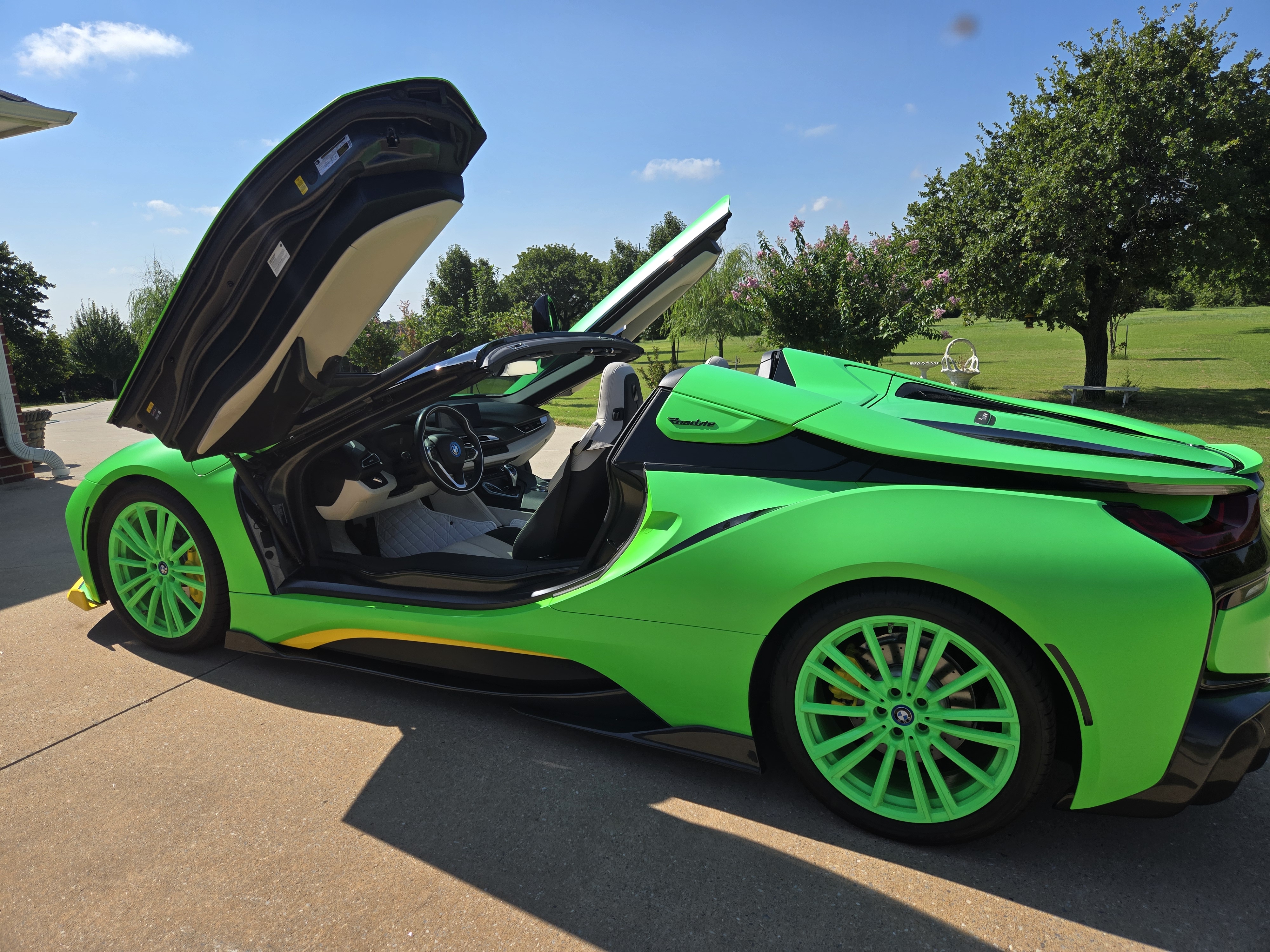 Used 2019 BMW i8 Roadster