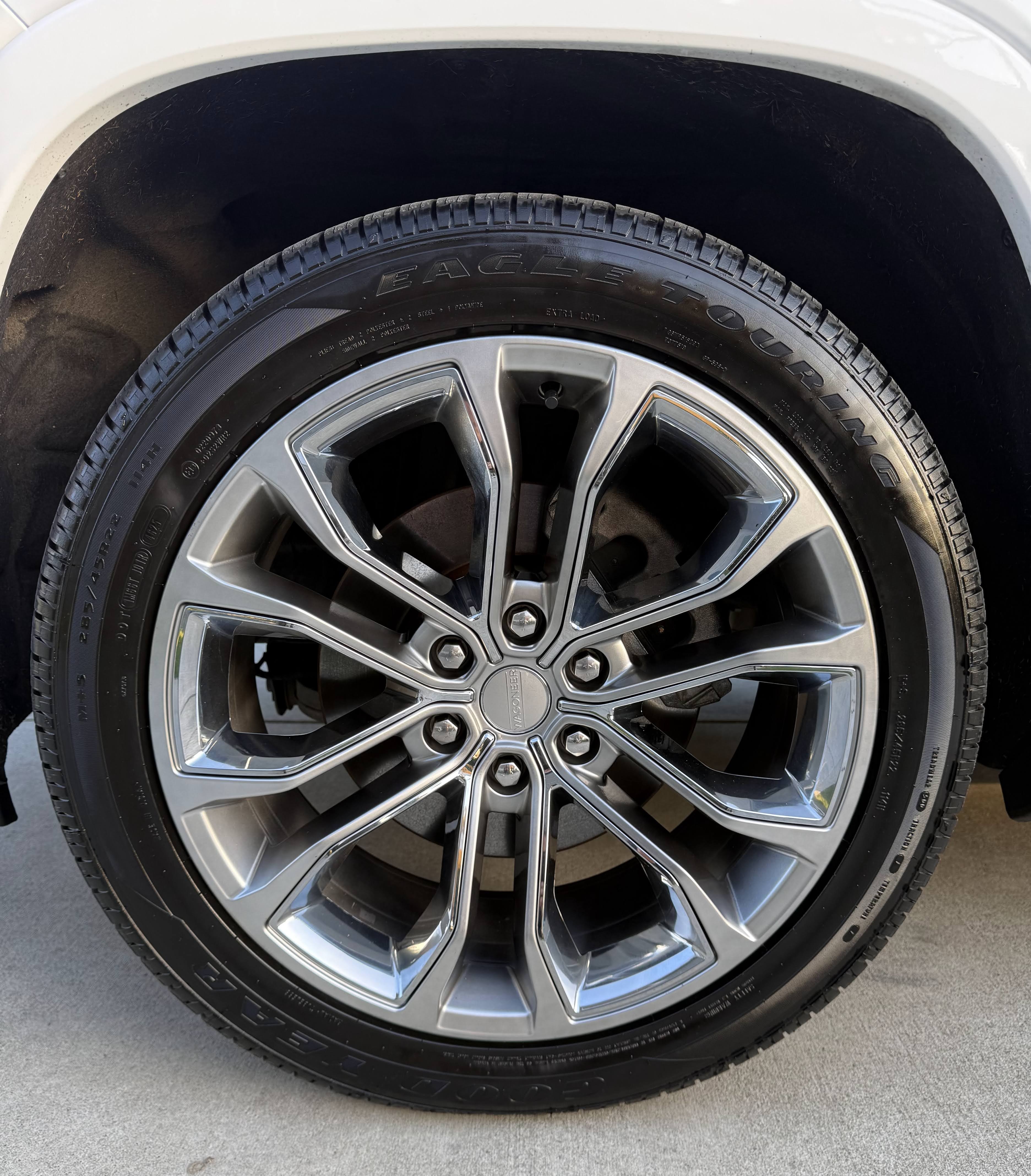 2023 Jeep Grand Wagoneer L Series II